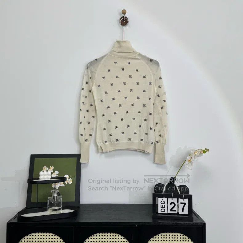 Fendi Fendi Monogrammed Wool Knit High-neck Sweater Size XS / US 0-2 / IT 36-38 - 1 Thumbnail