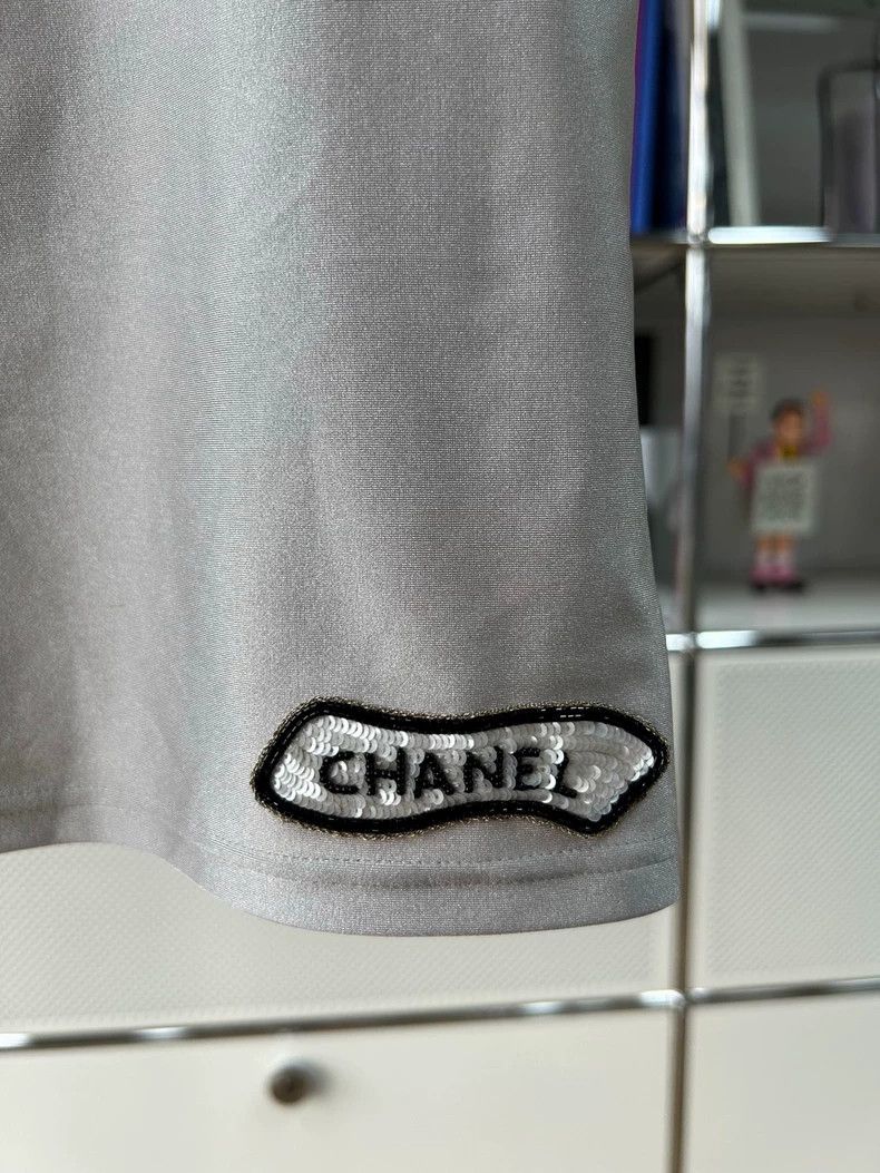Chanel Chanel 21A Castle Series Silver Gray Embroidered Logo Vest Size XS / US 0-2 / IT 36-38 - 3 Thumbnail
