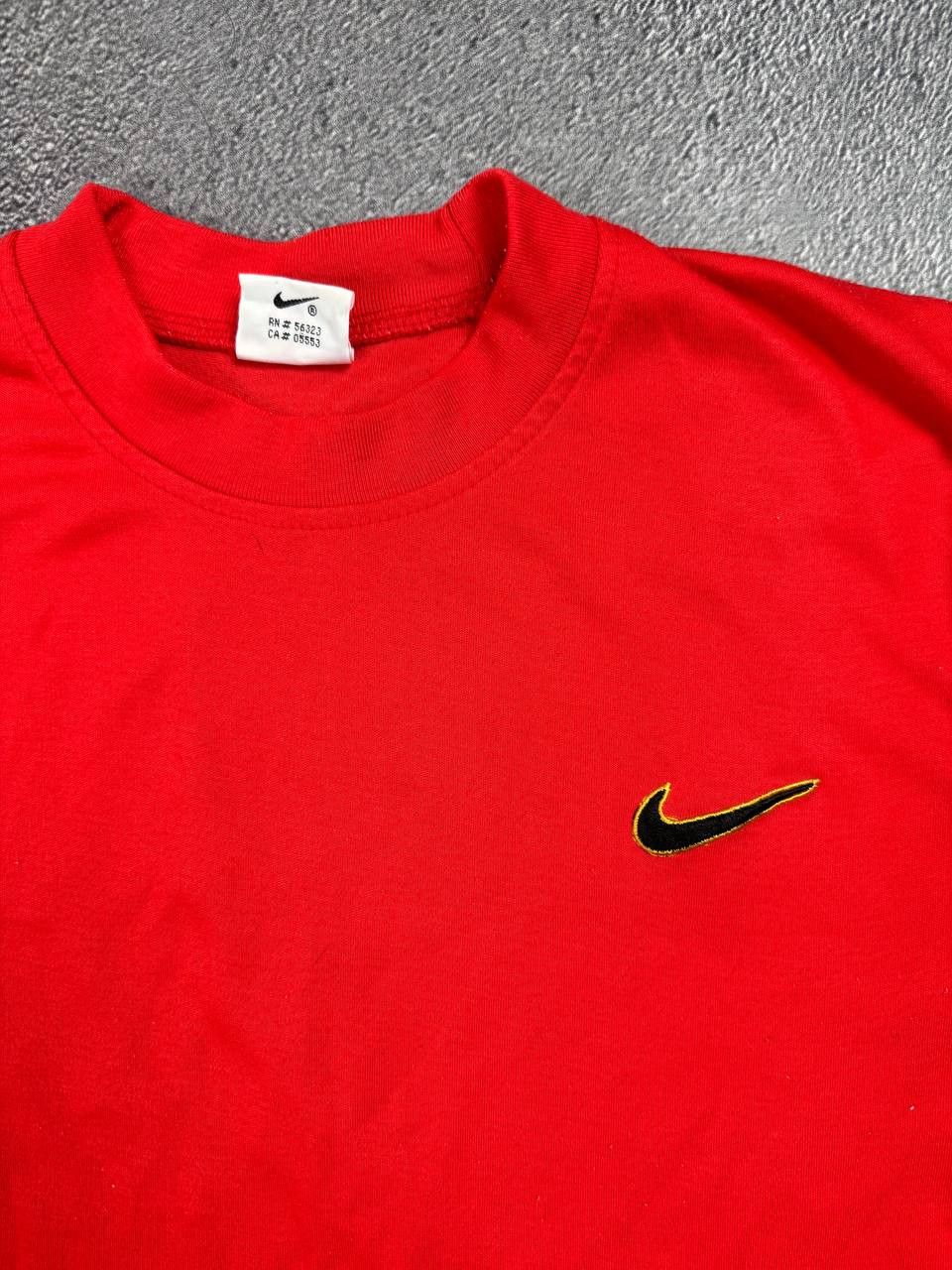 Nike Vintage Nike Red T-Shirt Size S / US 4 / IT 40 - 3 Thumbnail