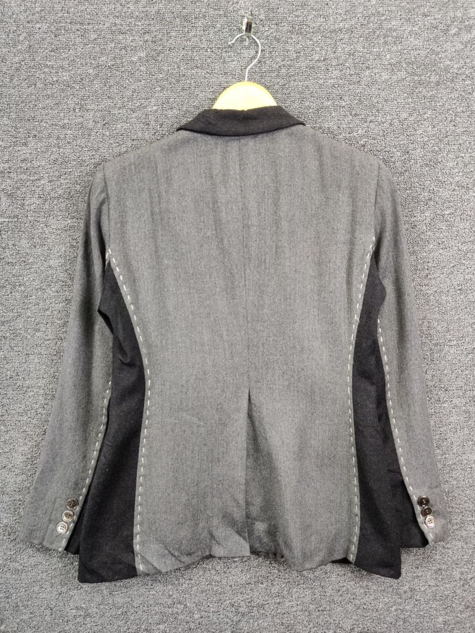 Moschino Moschino Cheapandic Wool Stitch Single Breasted Blazer Size US S / EU 44-46 / 1 - 6 Thumbnail