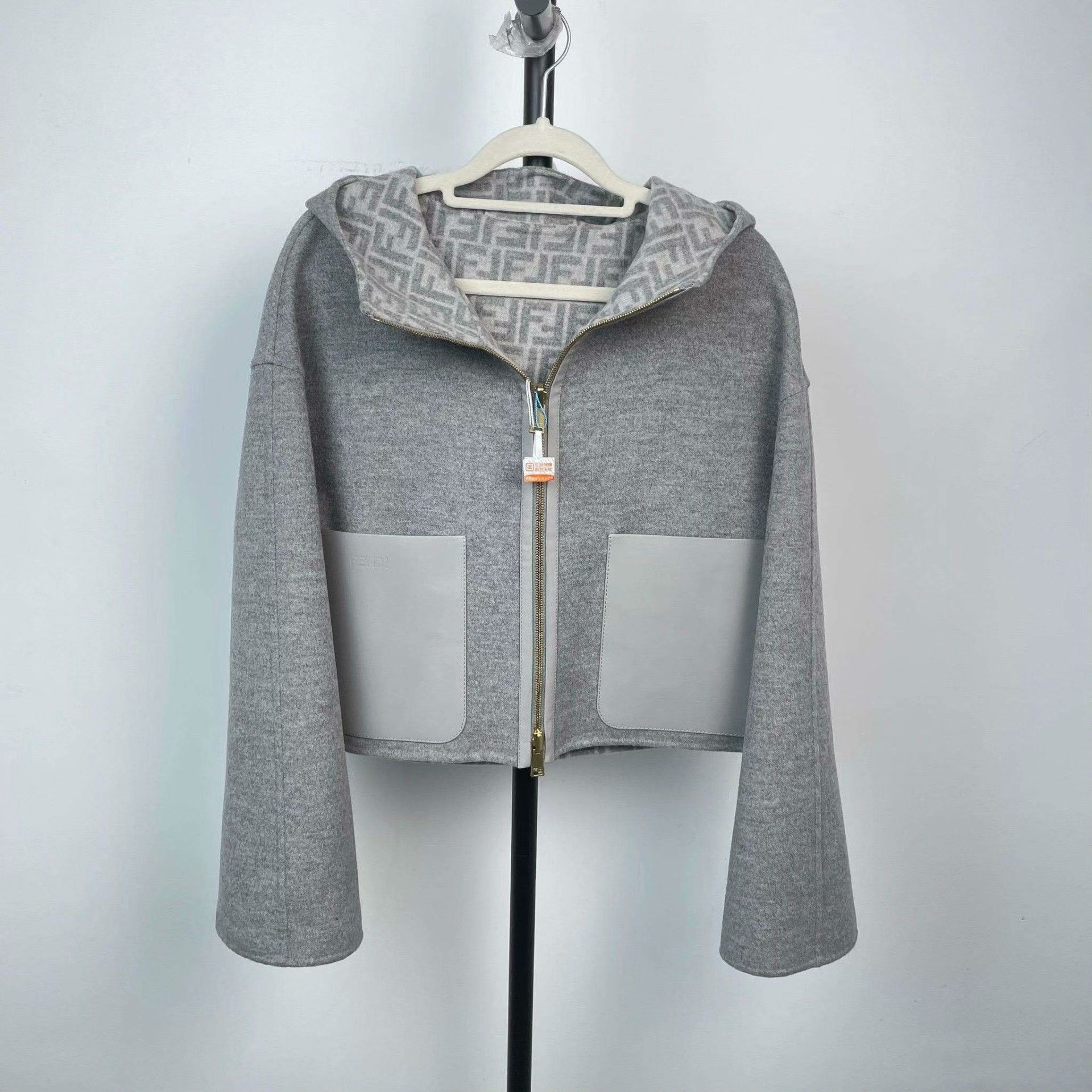 Fendi Fendi Wool Gray Coat S Women Size S / US 4 / IT 40 - 1 Thumbnail