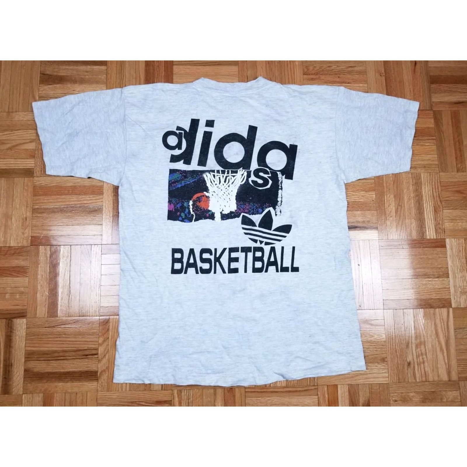 Adidas VINTAGE adidas Basketball Light Gray Old School T-Shirt SZ Medium Men Short Sleeve Cotton Round Neck 90s USA Retro Size US M / EU 48-50 / 2 - 5 Thumbnail