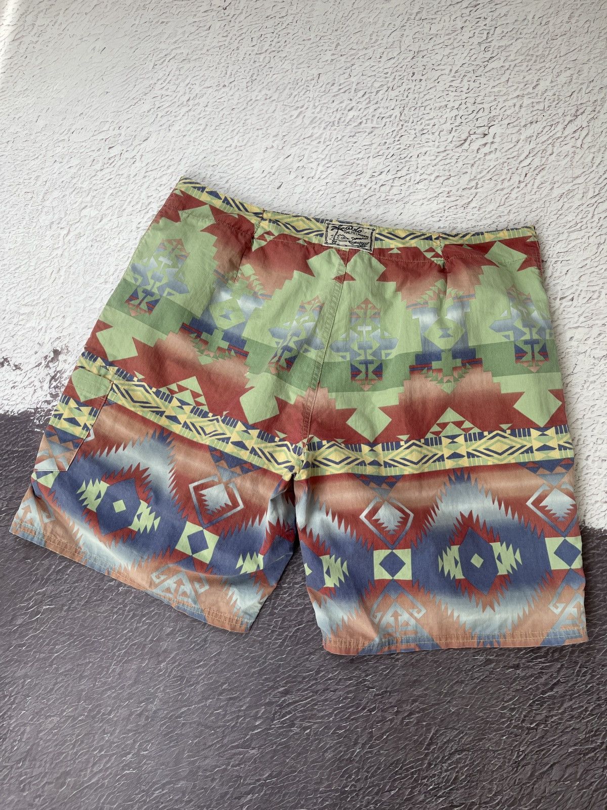Polo Ralph Lauren Polo Ralph Lauren Aztec pattern shorts multicoloured Size US 38 / EU 54 - 9 Thumbnail