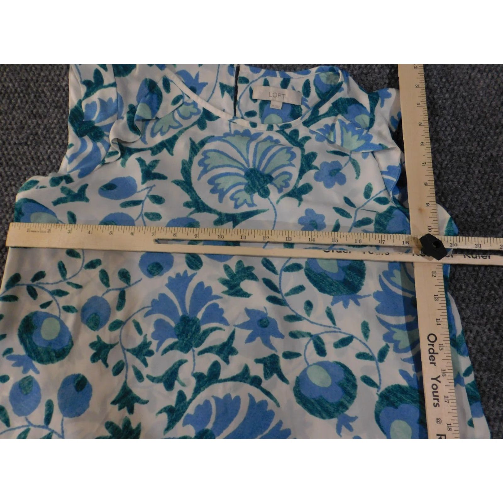 Loft LOFT Blouse Womens Medium White Blue Floral Sleeveless Ruffle Neck Work Top Size M / US 6-8 / IT 42-44 - 5 Thumbnail