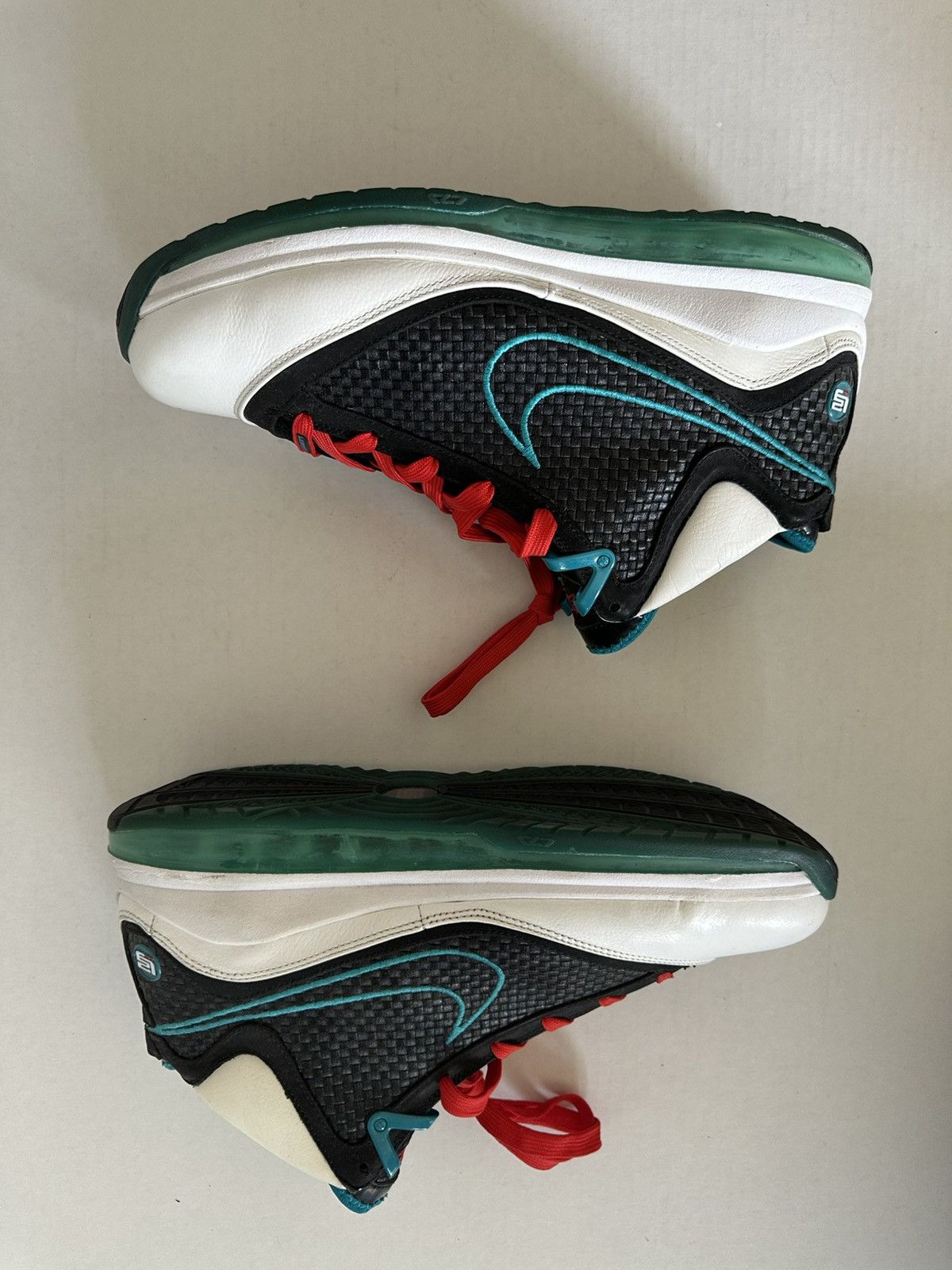 Nike Lebron 7 Red Carpet 2009 Size US 13 / EU 46 - 2 Thumbnail