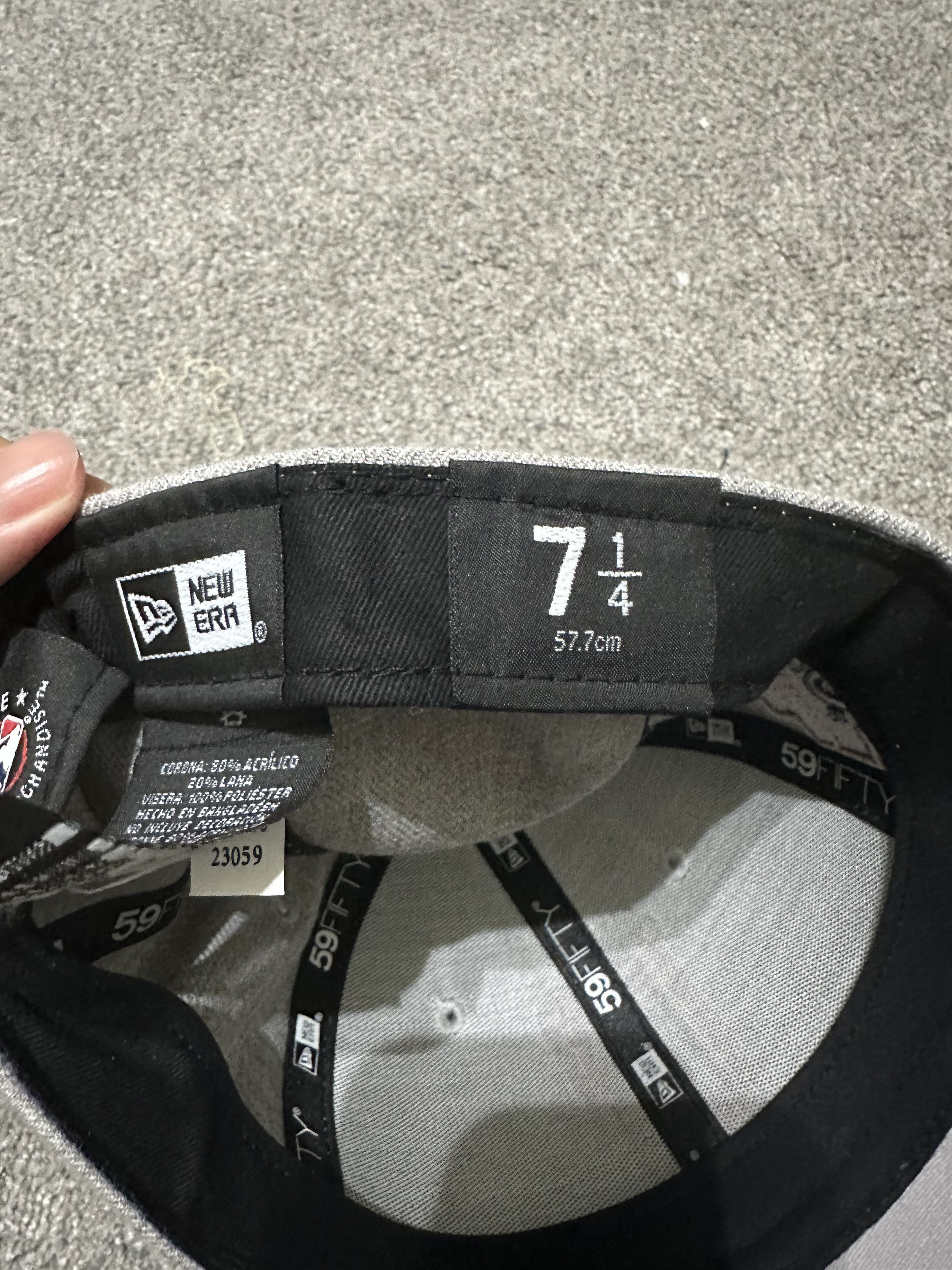 New Era Minnesota Twins “M” Logo Gray/Black Fitted – Size 7 1/4 Size ONE SIZE - 4 Thumbnail