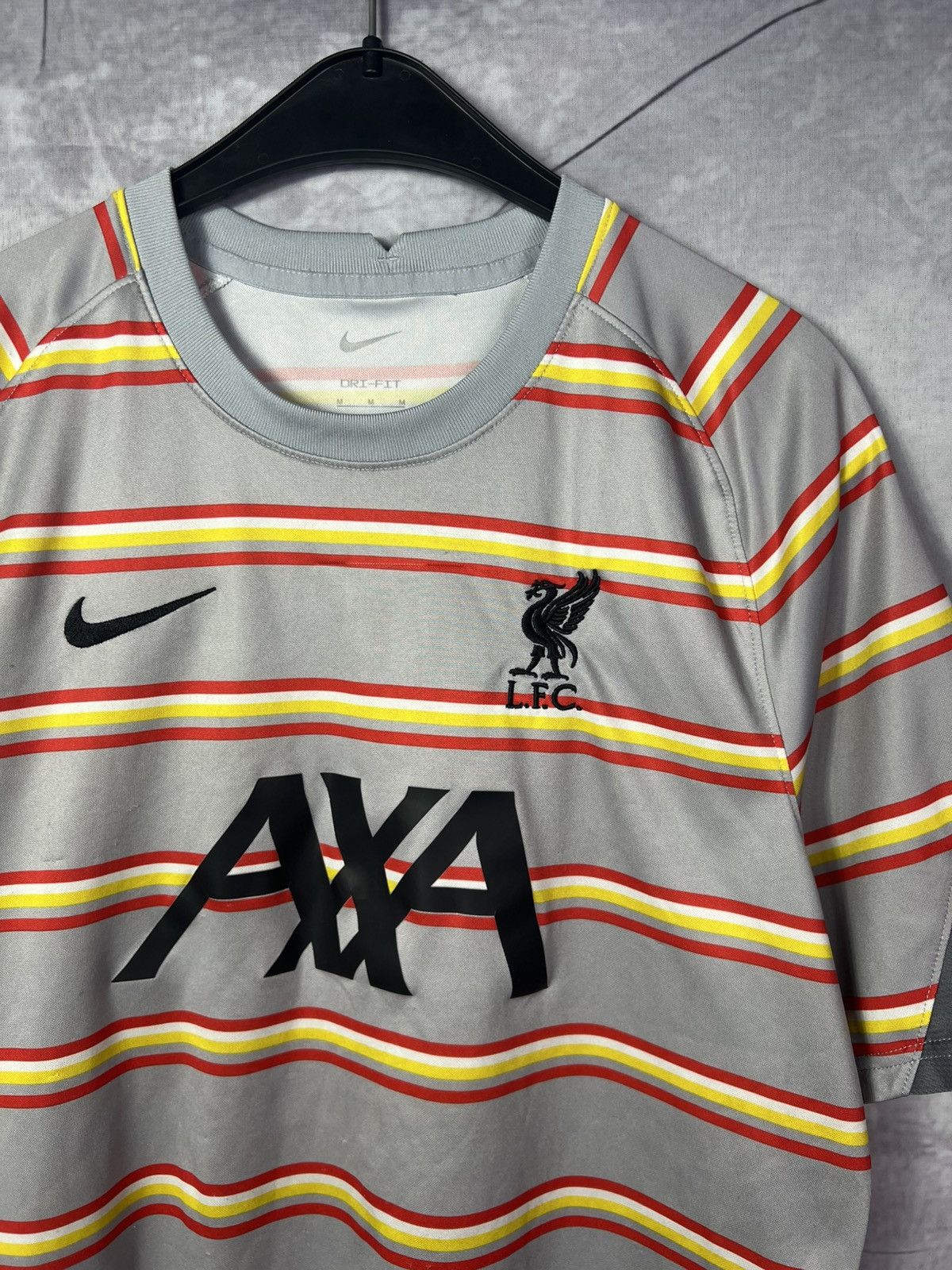 Nike Nike Liverpool 2021/22 Prematch Soccer Jersey Tshirt Size US M / EU 48-50 / 2 - 5 Thumbnail