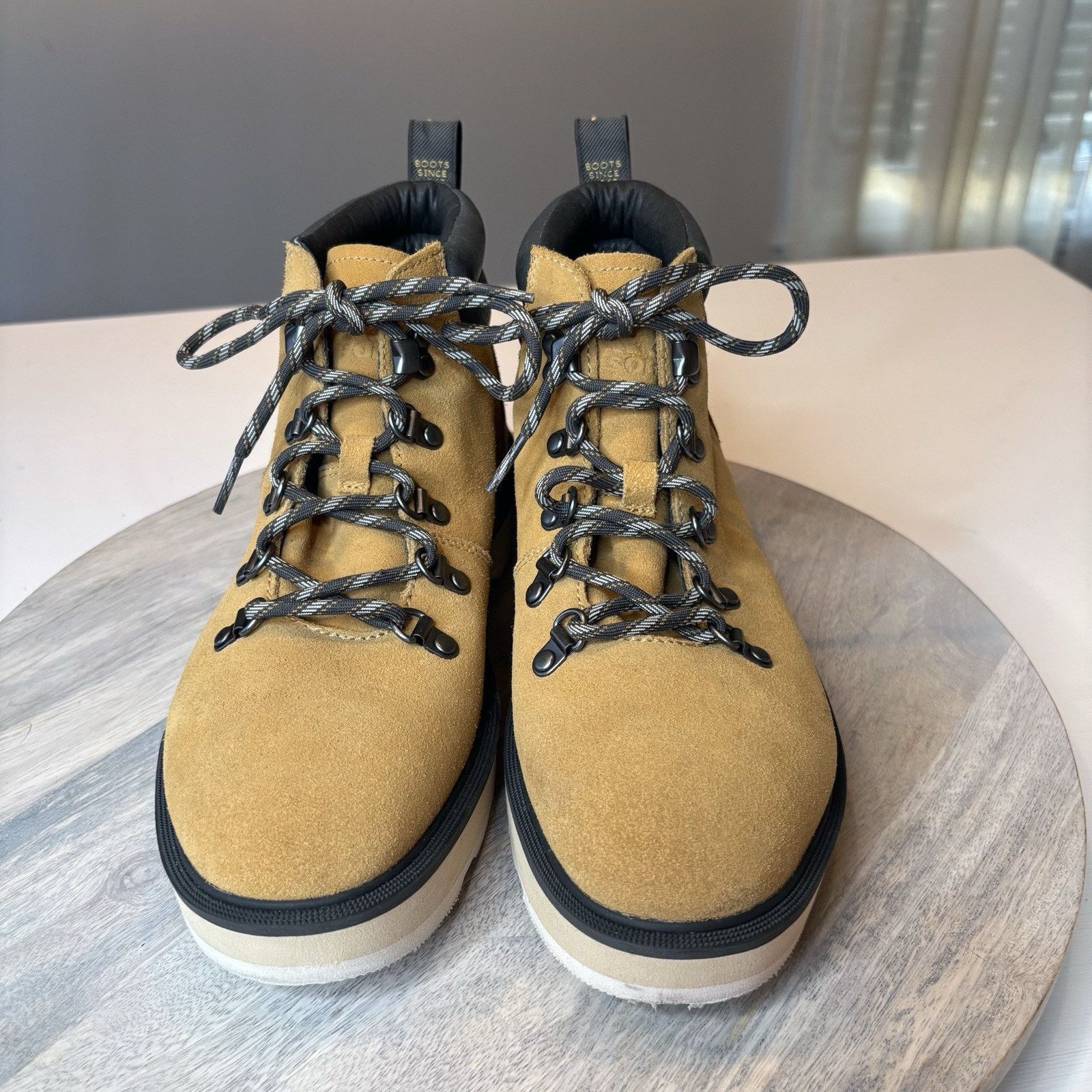 SOREL Sorel Women's Hi-Line Hiker Suede Ankle Boots Geo Size 9.5 Size US 9.5 / IT 39.5 - 4 Thumbnail