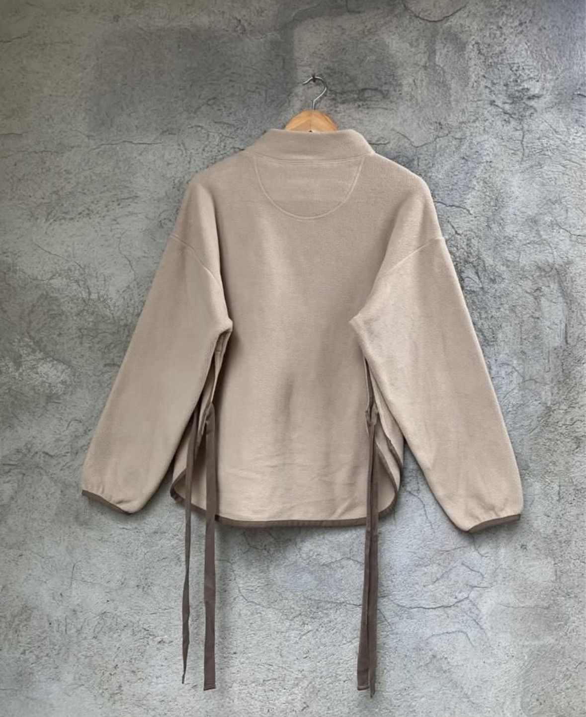 White Mountaineering White Mountainring Mock neck Pullover Size US M / EU 48-50 / 2 - 2 Thumbnail
