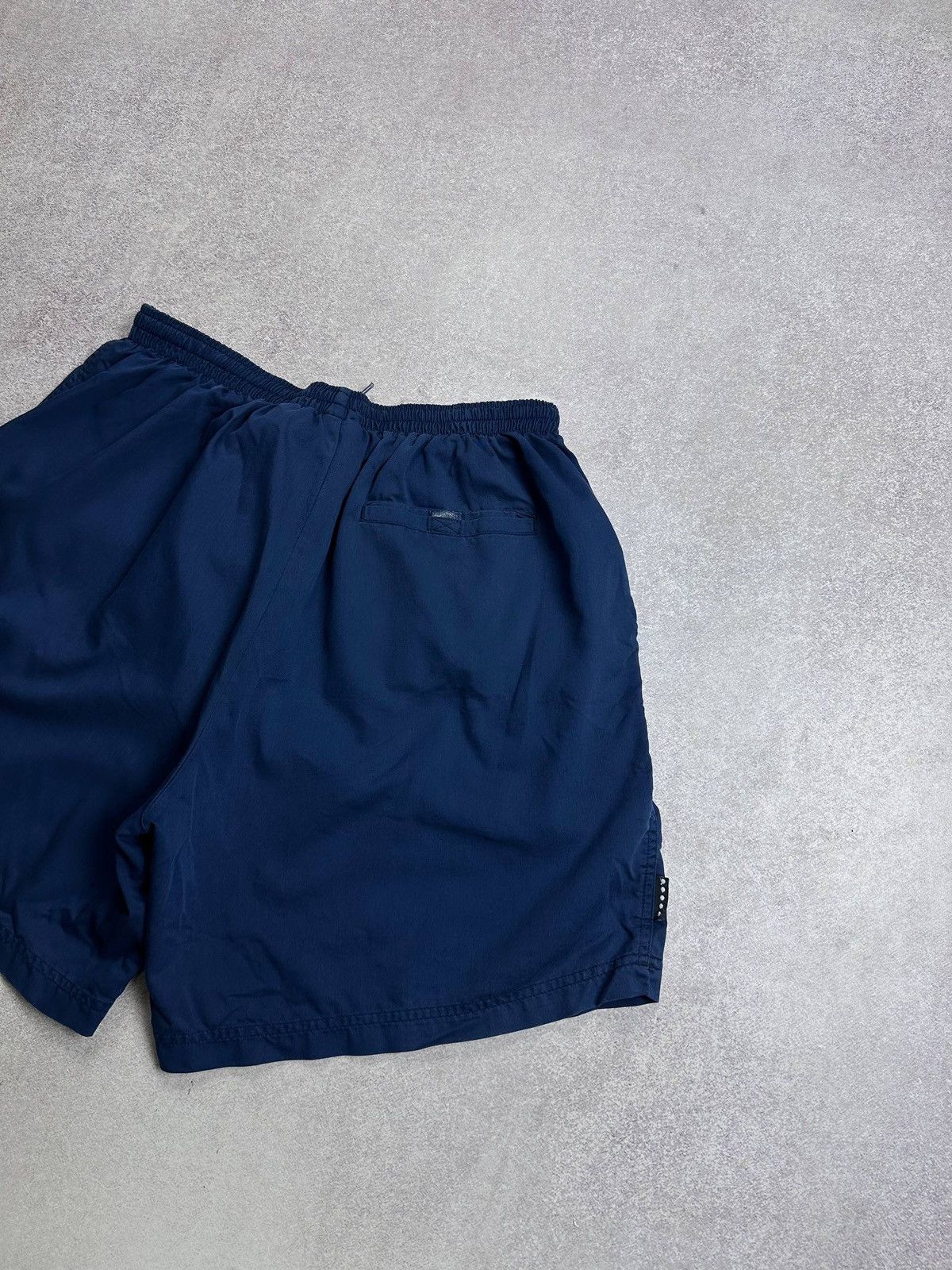Nike Vintage Nike Challenge Court Andre Agassi Nylon Shorts L Size US 34 / EU 50 - 5 Thumbnail