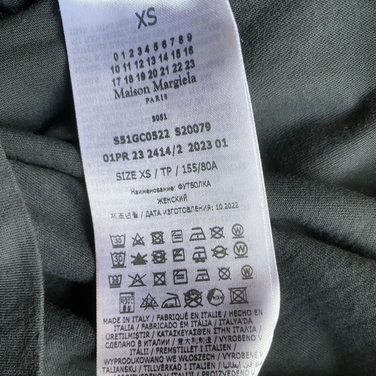 Maison Margiela Margiela Number Logo Black On Black T Shirt Size US XS / EU 42 / 0 - 4 Thumbnail