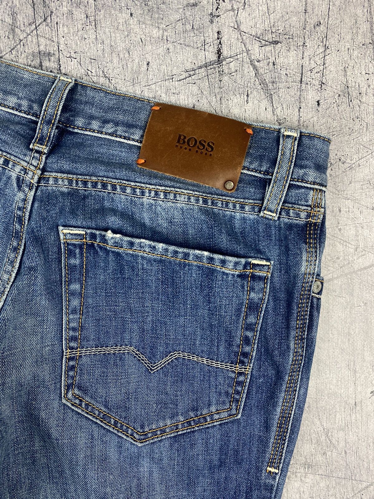Hugo Boss Mens Hugo Boss Denim Jeans Size 32 x 34 Size US 32 / EU 48 - 4 Thumbnail