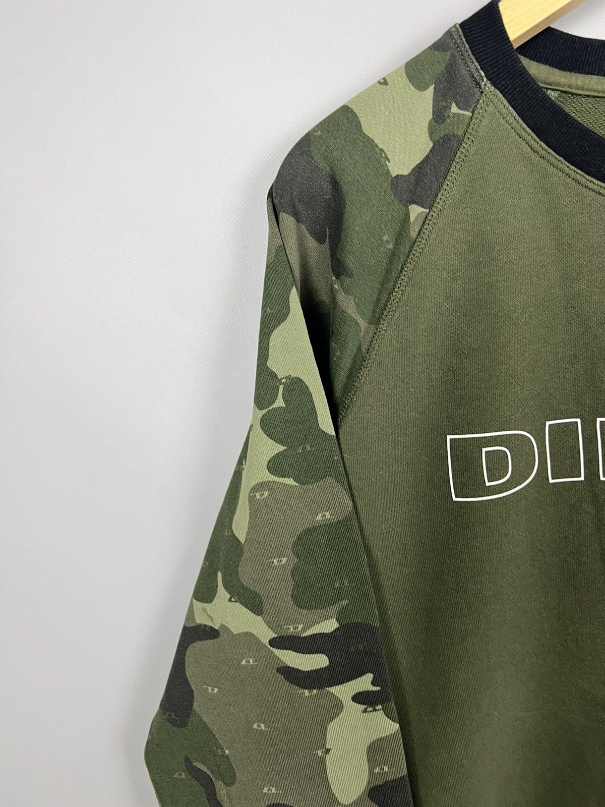 Diesel (M) DIESEL camo momogram sleeves sweatshirt Size US M / EU 48-50 / 2 - 4 Thumbnail