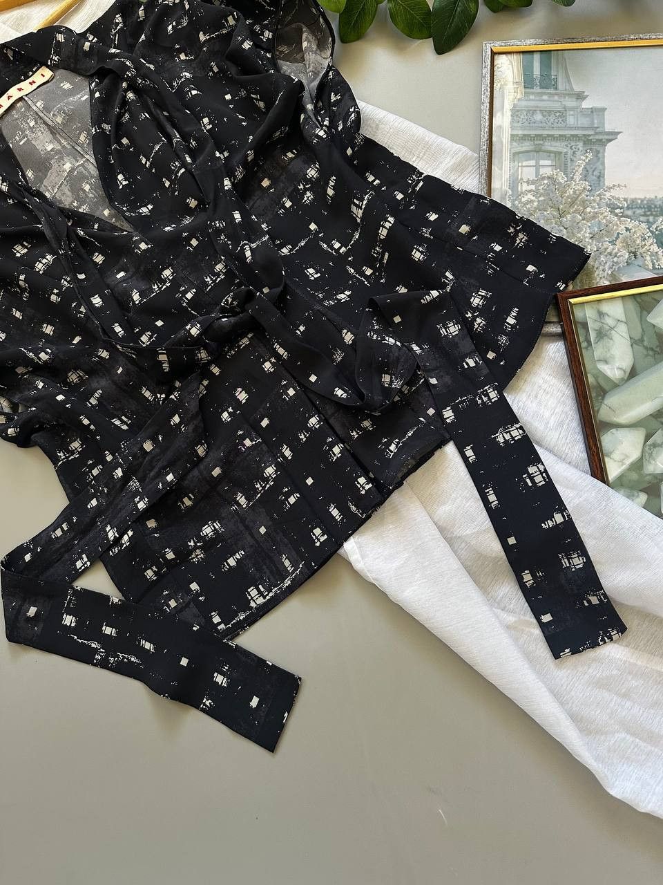 Marni MARNI Black Abstract Print Silk Blend Blouse Top - IT 42 Size M / US 6-8 / IT 42-44 - 4 Thumbnail