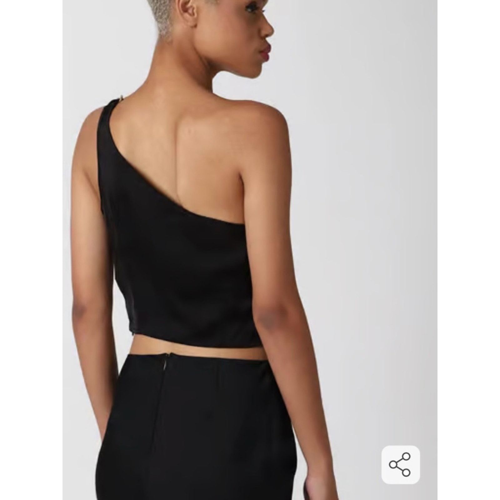 Other One-Shoulder Black Satin Crop Top with Chain Strap size S Size S / US 4 / IT 40 - 2 Thumbnail