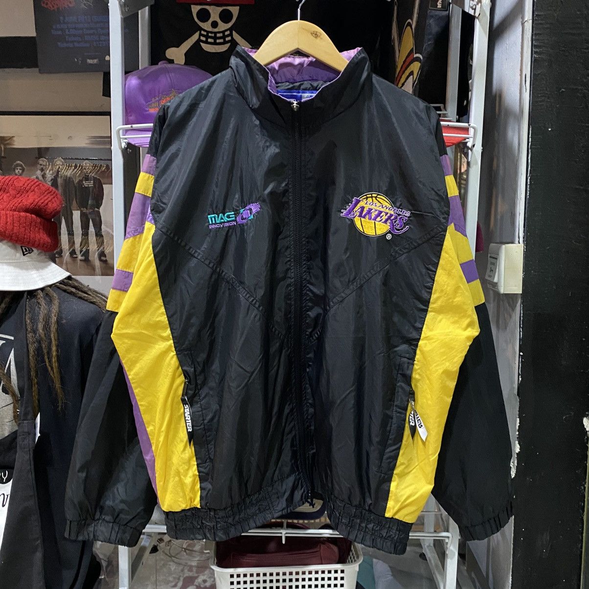 Starter VINTAGE‼️Lakers Sponsor By MAG Innovision Starter Jacket Size US L / EU 52-54 / 3 - 2 Thumbnail