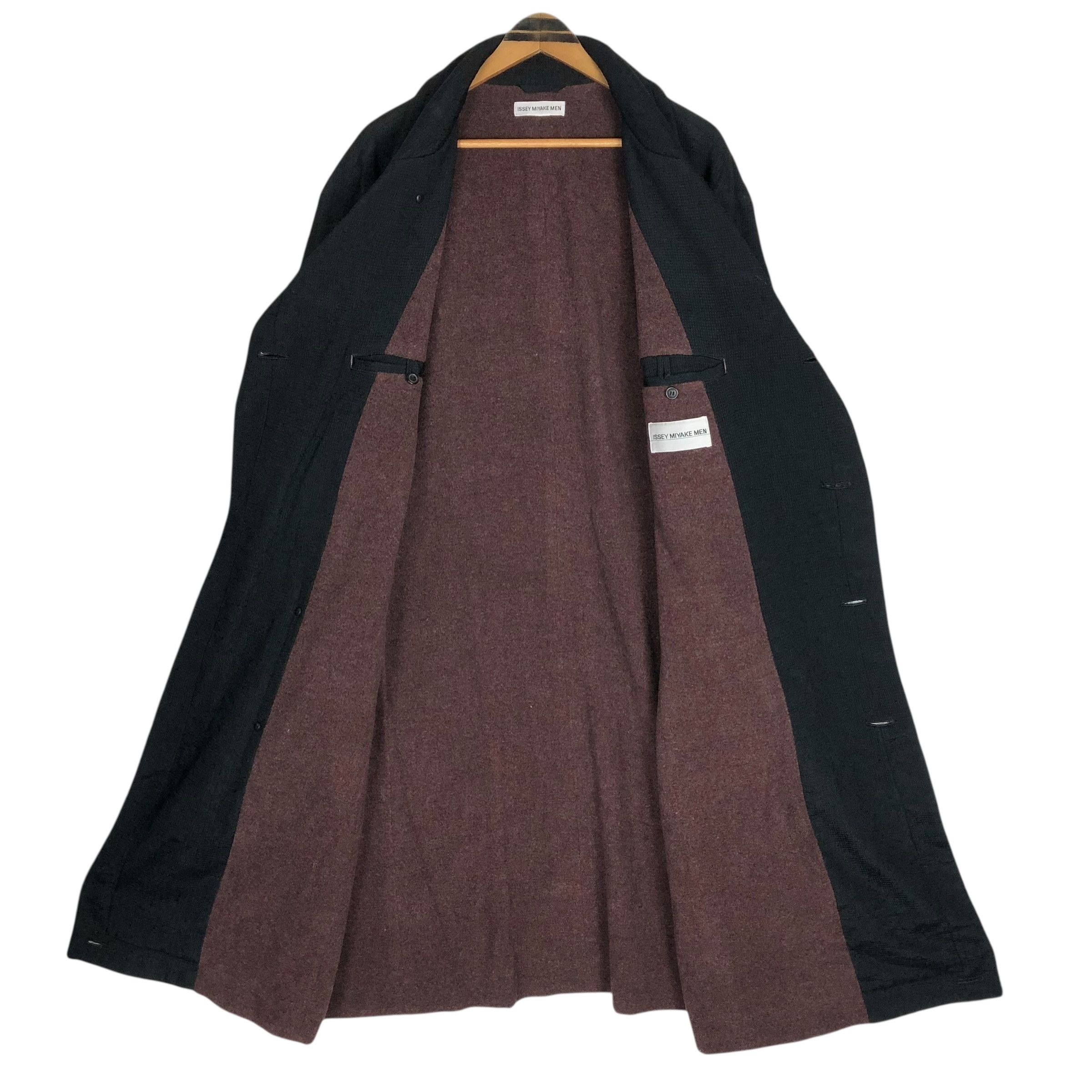 Issey Miyake Vintage Issey Miyake Men A/W 1995 Double Breasted Overcoat Size US L / EU 52-54 / 3 - 14 Thumbnail