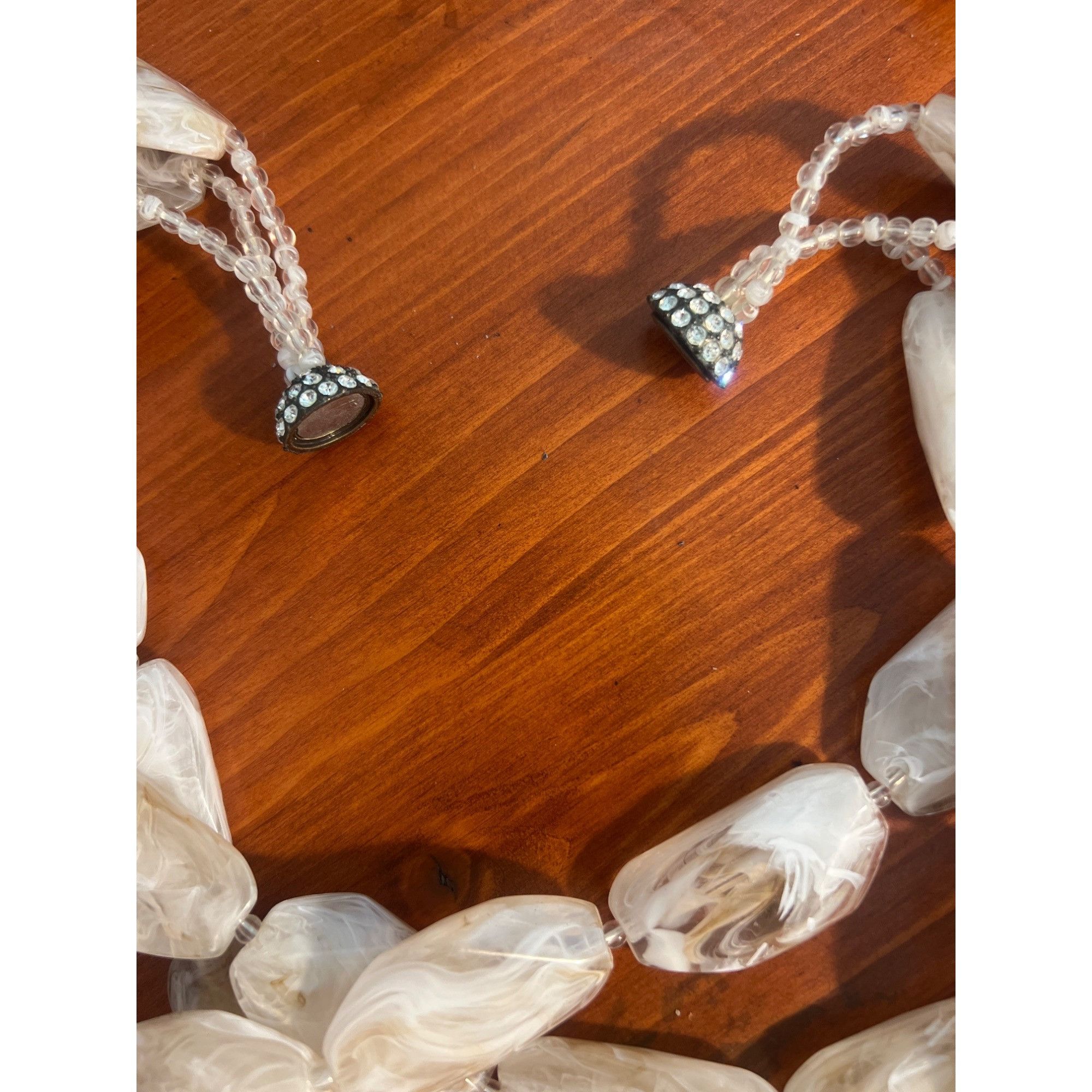 Other Vintage 3 Strand Chunky Acrylic Bead Necklace Marble Look Ma Size ONE SIZE - 5 Thumbnail