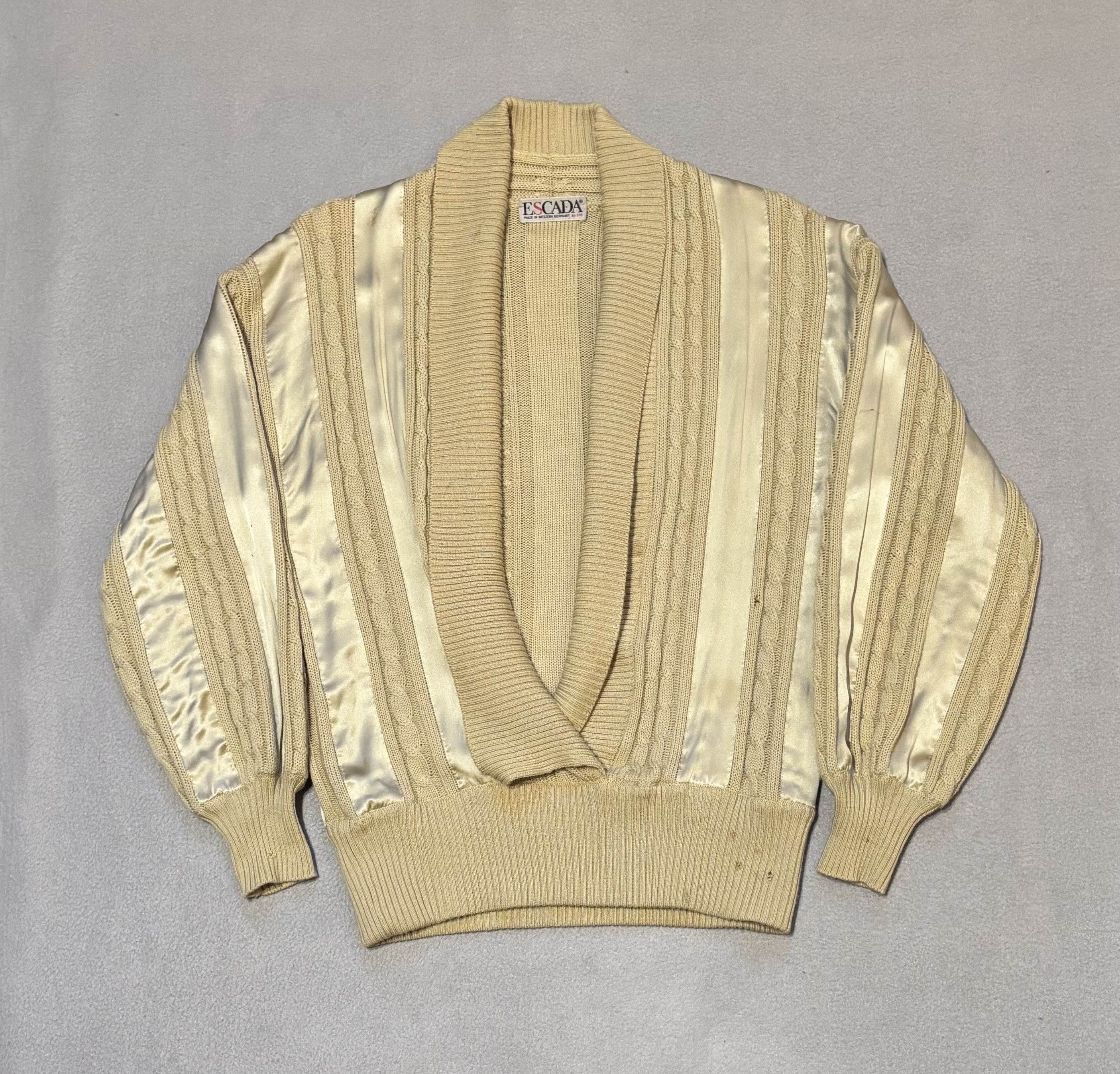 Escada Escada cardigan Made in West Germany Vintage size. 38 Size XS / US 0-2 / IT 36-38 - 3 Thumbnail