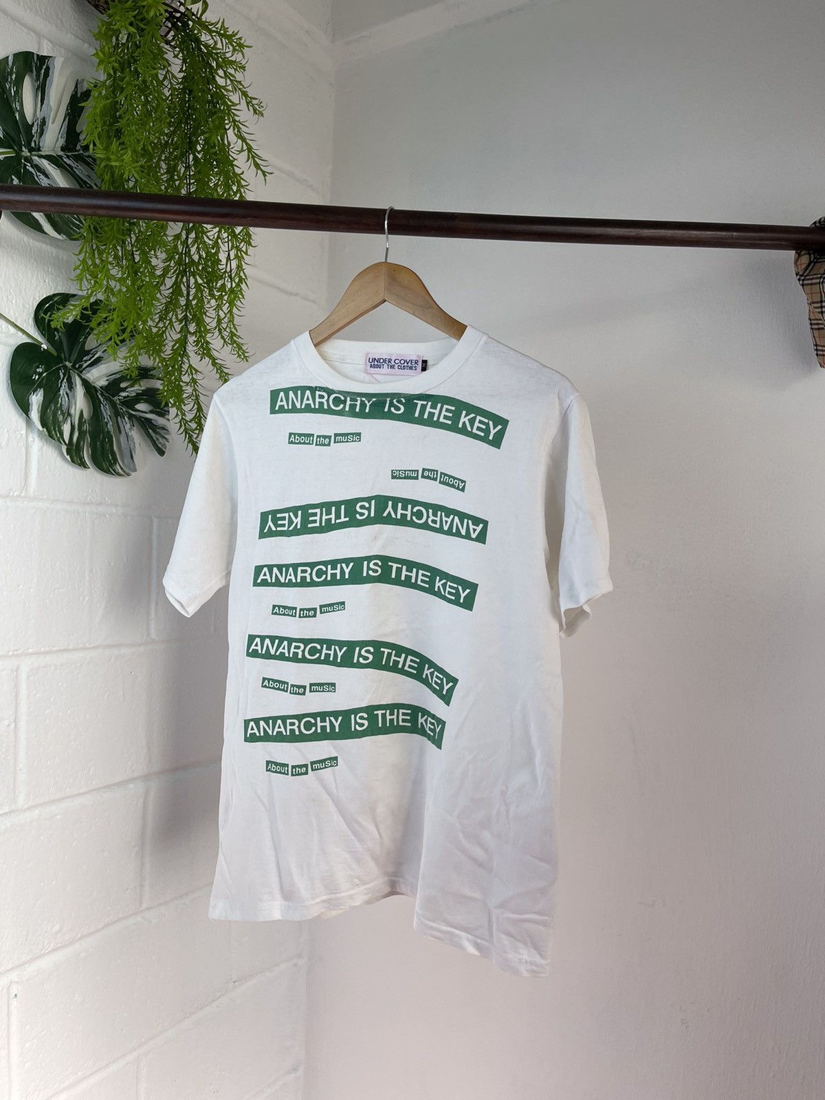 Jun Takahashi × Undercover Rare Green Anarchy Is The Key Undercover Jun Takahashi Size US M / EU 48-50 / 2 - 2 Thumbnail