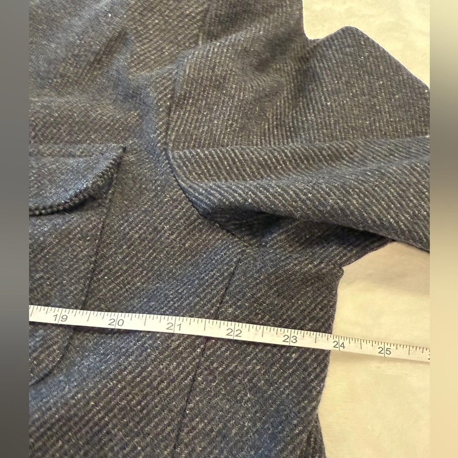 Other Kenneth Cole wool blend gray coat pockets SZ 44” XL Size US XL / EU 56 / 4 - 9 Thumbnail