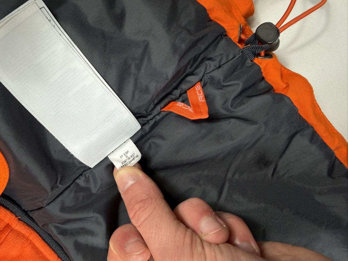 Nike ACG Nike ACG Gore-Tex Hooded Jacket Orange Vintage Size US S / EU 44-46 / 1 - 17 Thumbnail