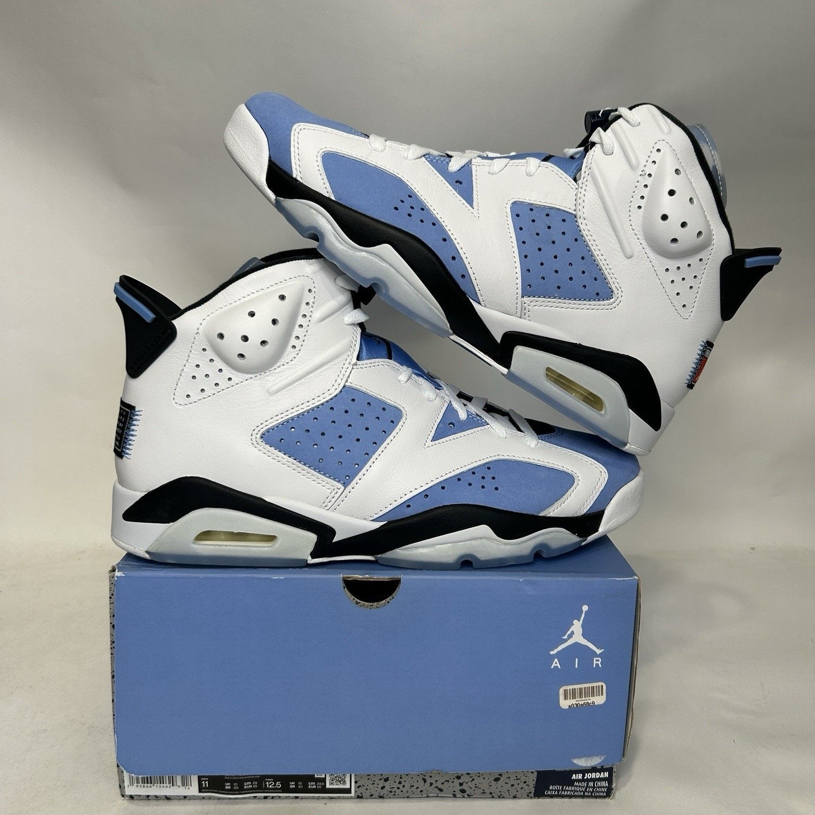 Jordan Brand Nike Air Jordan 6 Retro OG “UNC Home” CT8529-410 Size US 11 / EU 44 - 1 Thumbnail