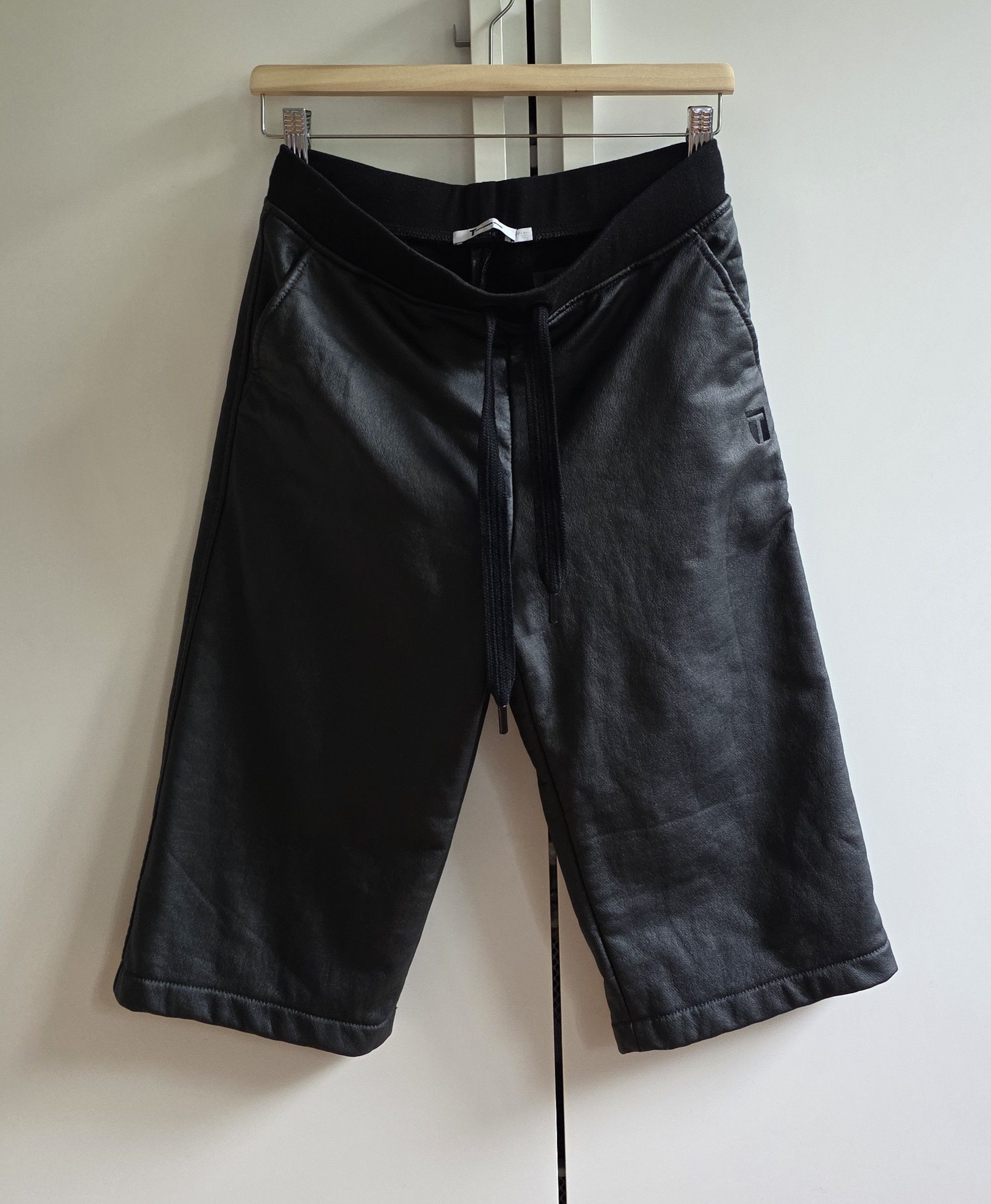 Alexander Wang Alexander Wang black shorts XS S japan style Size US 28 / EU 44 - 2 Thumbnail