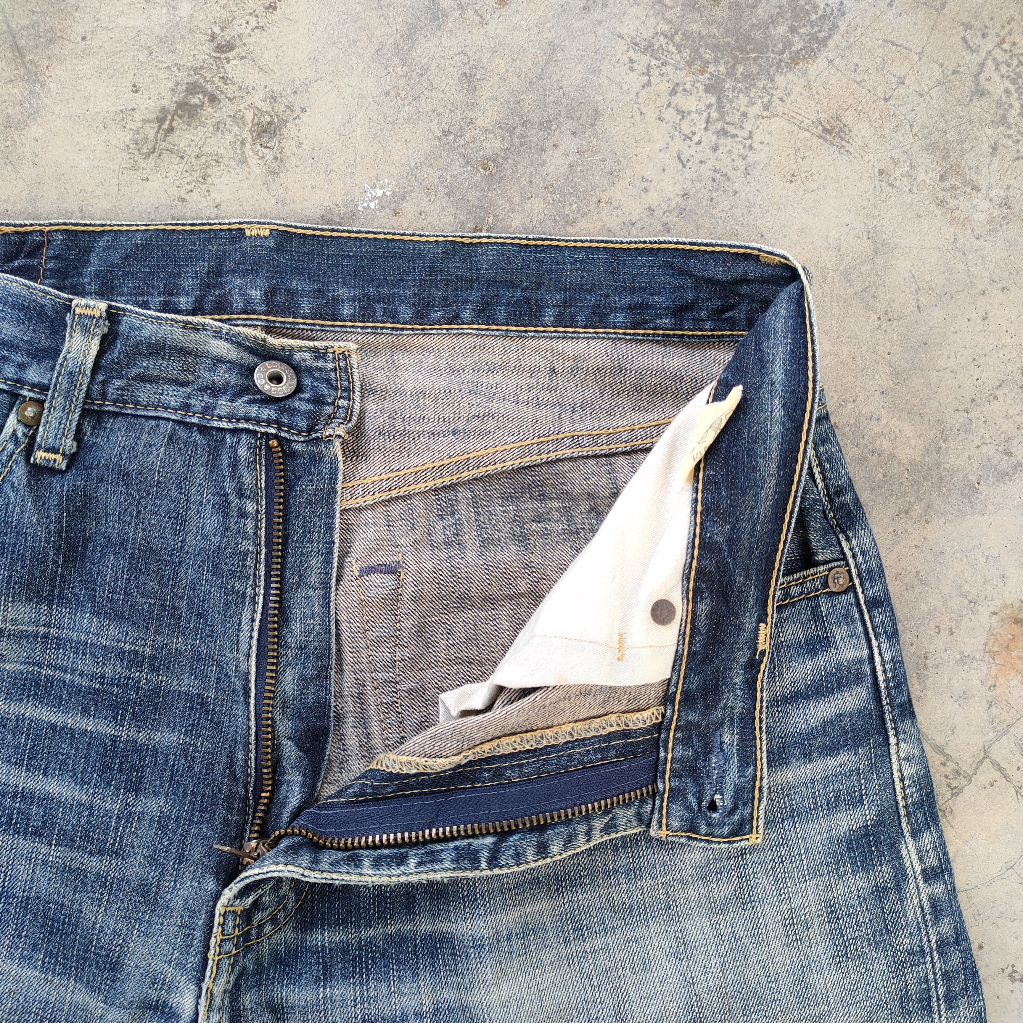Levi's Vintage Levi's 503 ripped faded jeans denim pants Size US 34 / EU 50 - 8 Thumbnail