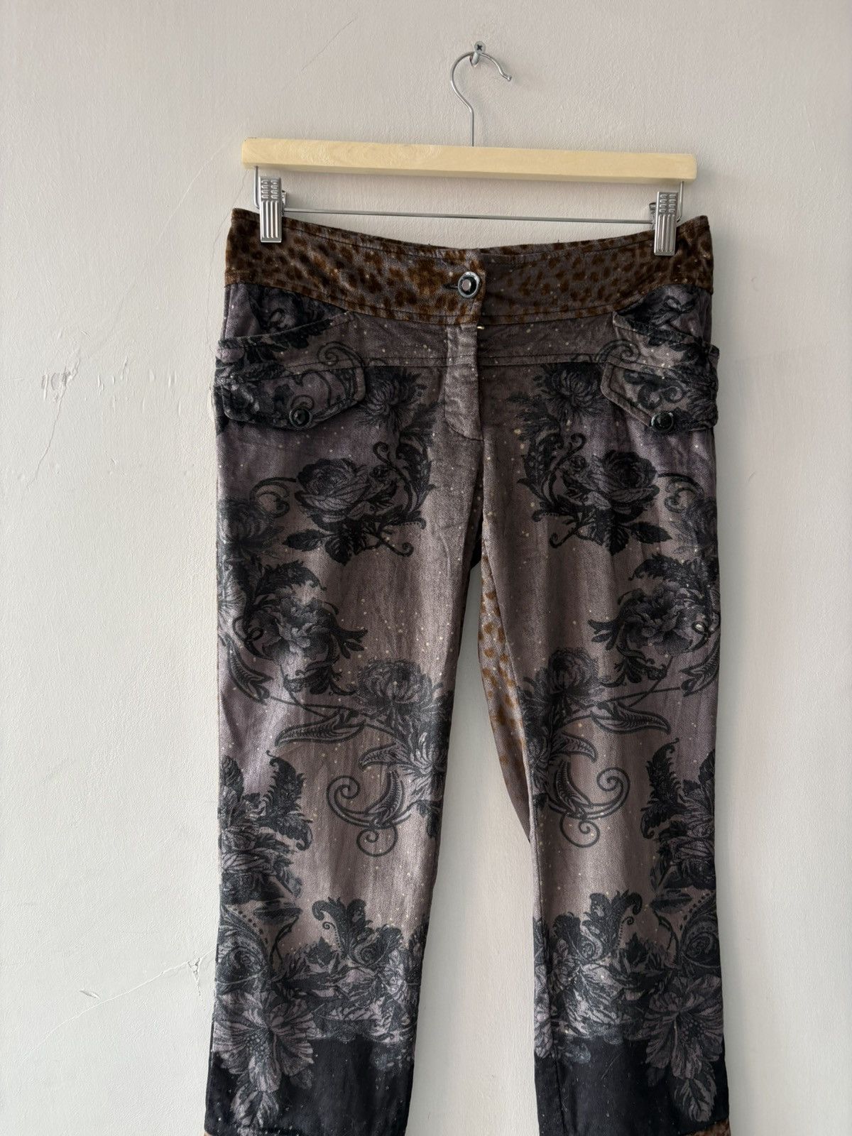 Roberto Cavalli Roberto Cavalli trousers Size 30" / US 8 / IT 44 - 16 Thumbnail