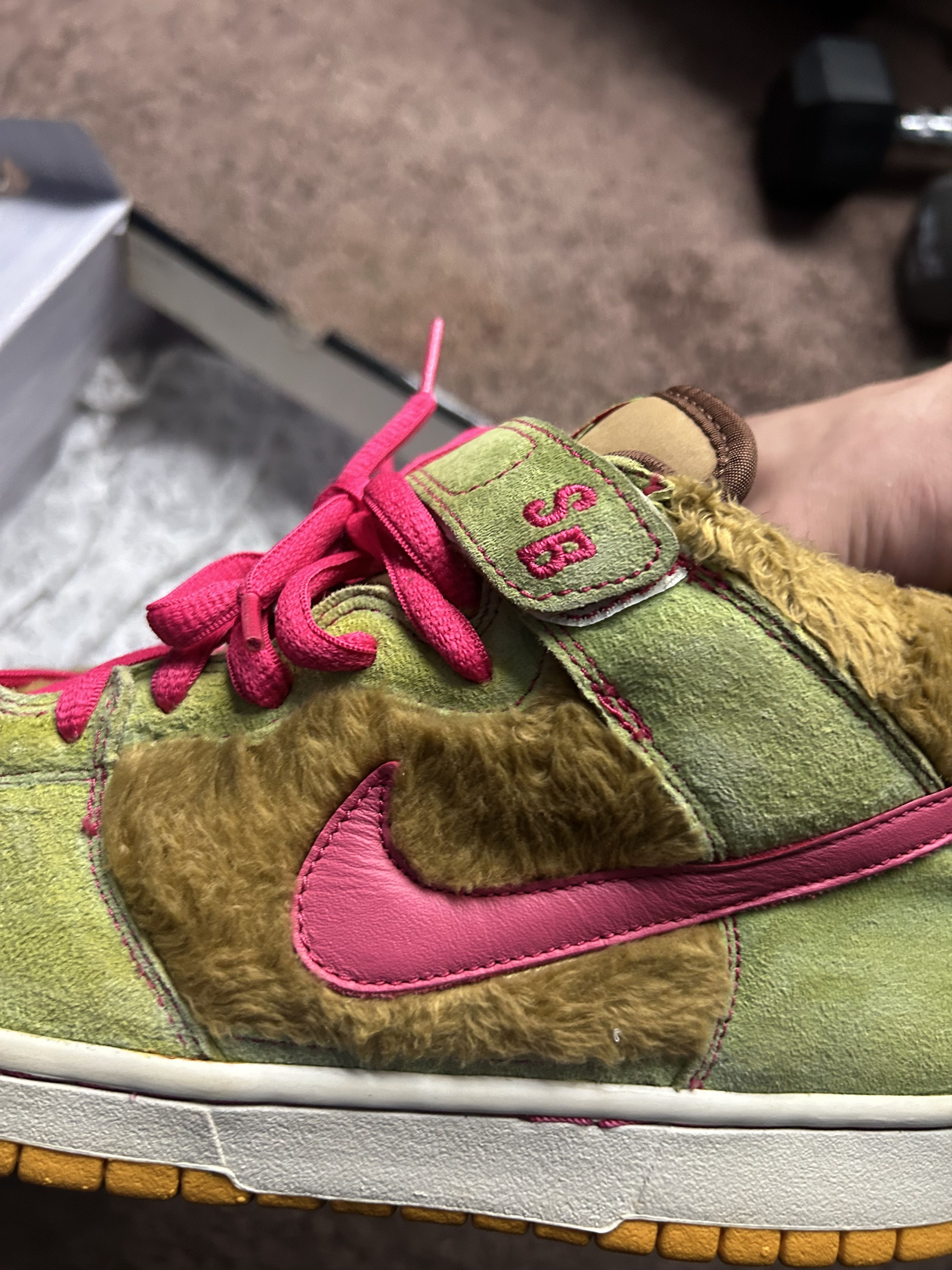 Nike SB Size 9.5 — Nike Dunk Mid Premium SB 'Mama Bear' Size US 9.5 / EU 42-43 - 15 Thumbnail