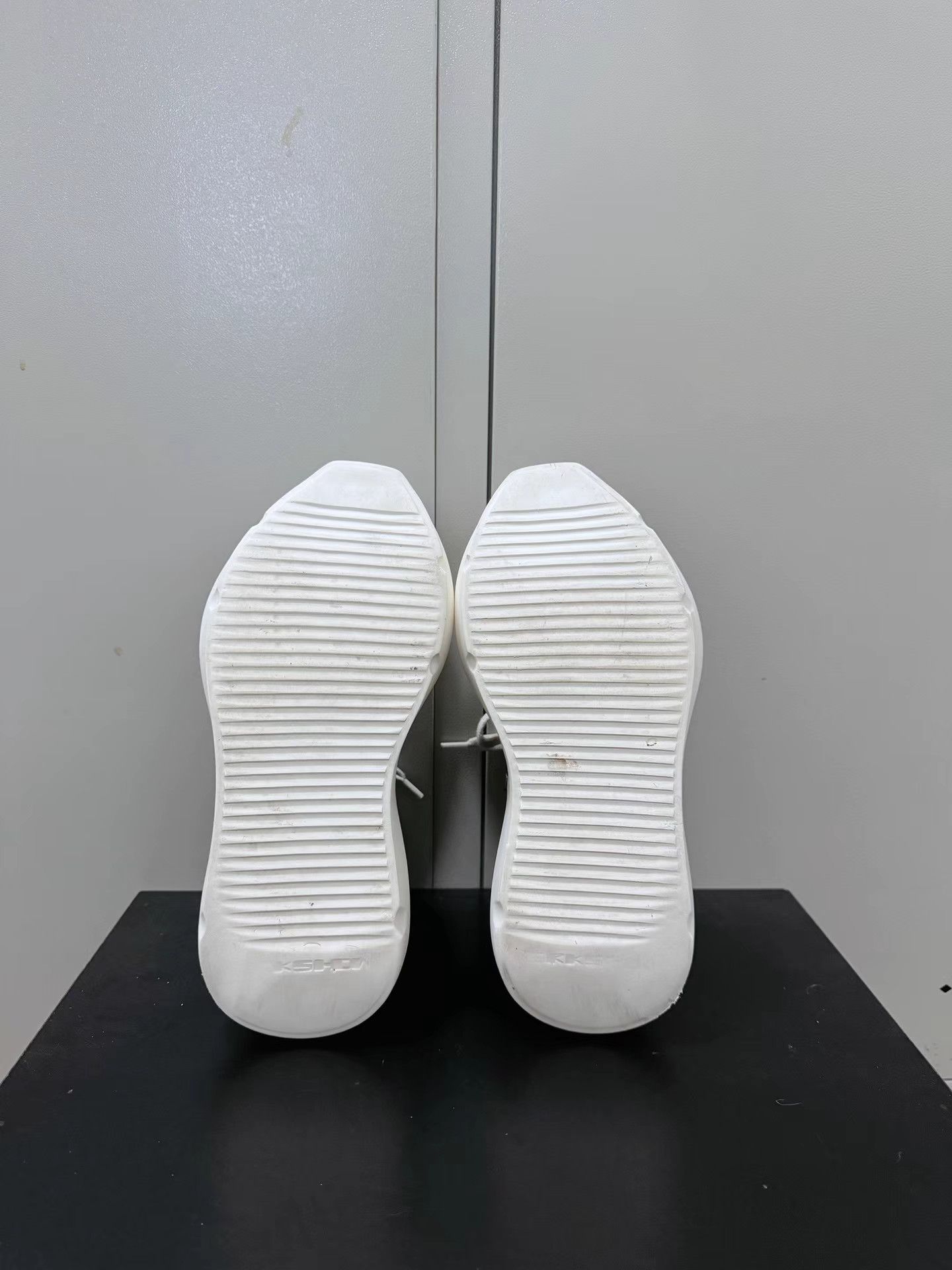 Rick Owens Rick Owens Abstract sneakers with tank sole, Converse-style Size US 6 / IT 36 - 4 Thumbnail