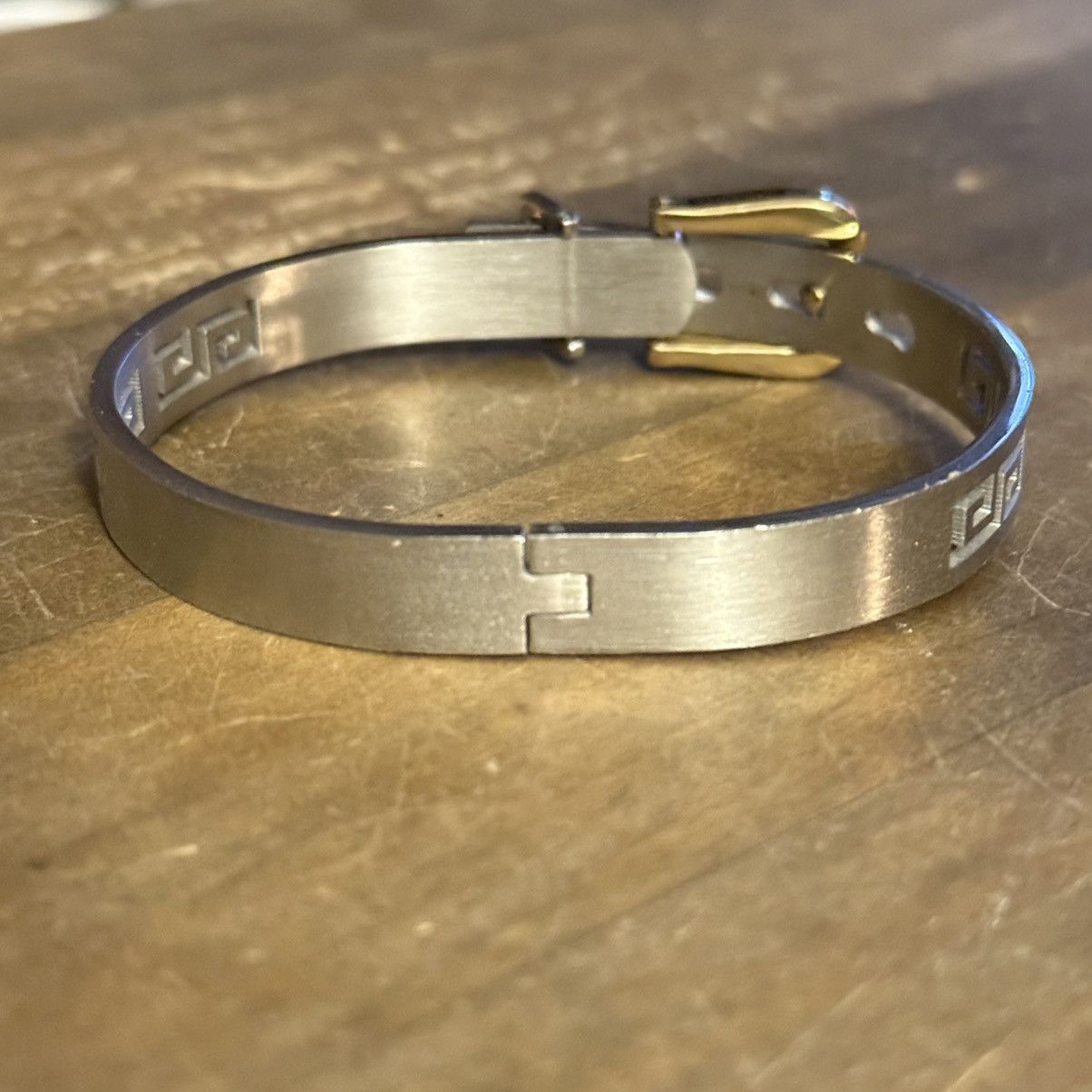 Other Stainless steel Greek key buckle bangle bracelet Size ONE SIZE - 4 Thumbnail