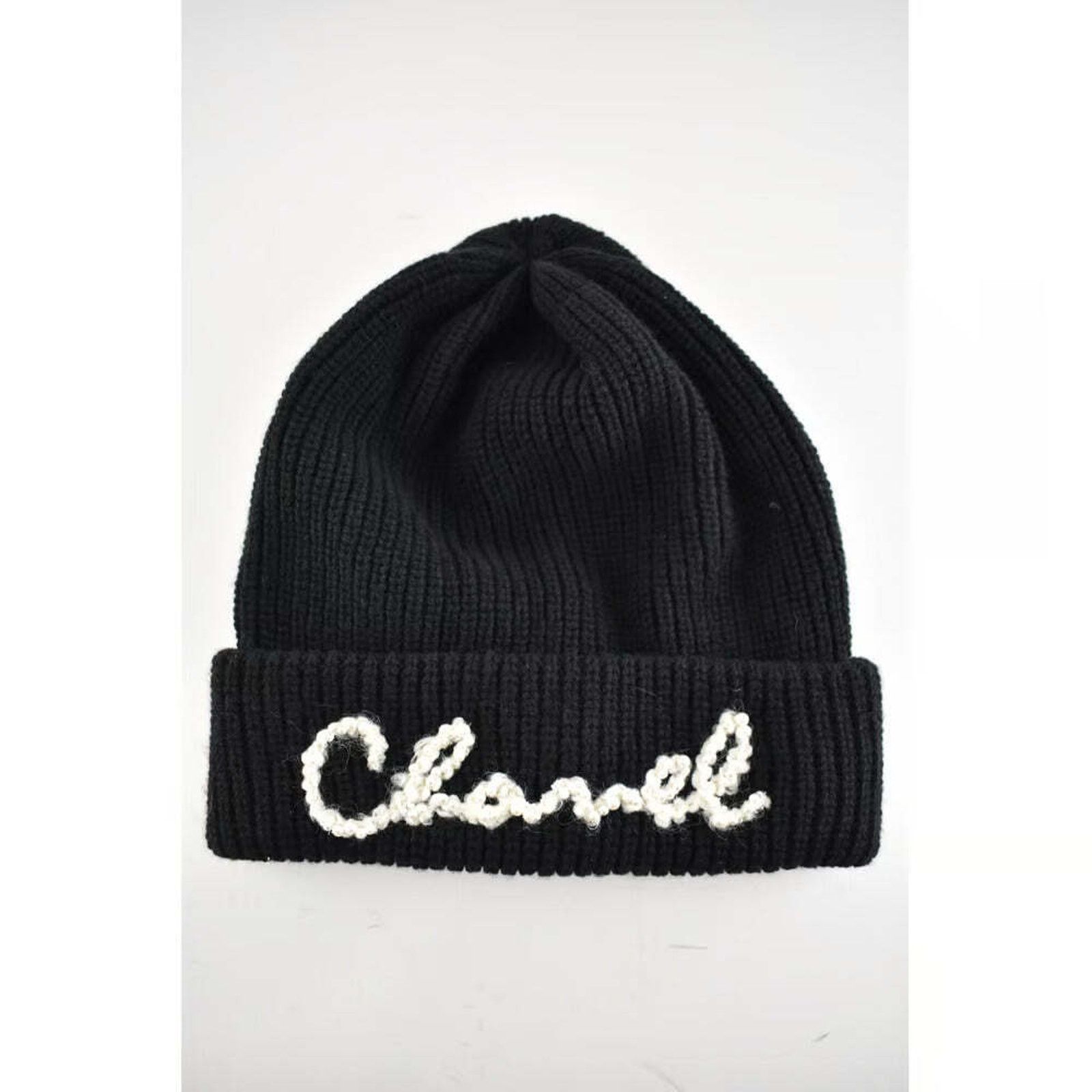 Chanel Chanel REV Black Pearl CC Script Logo Beanie Winter Hat Size ONE SIZE - 2 Thumbnail