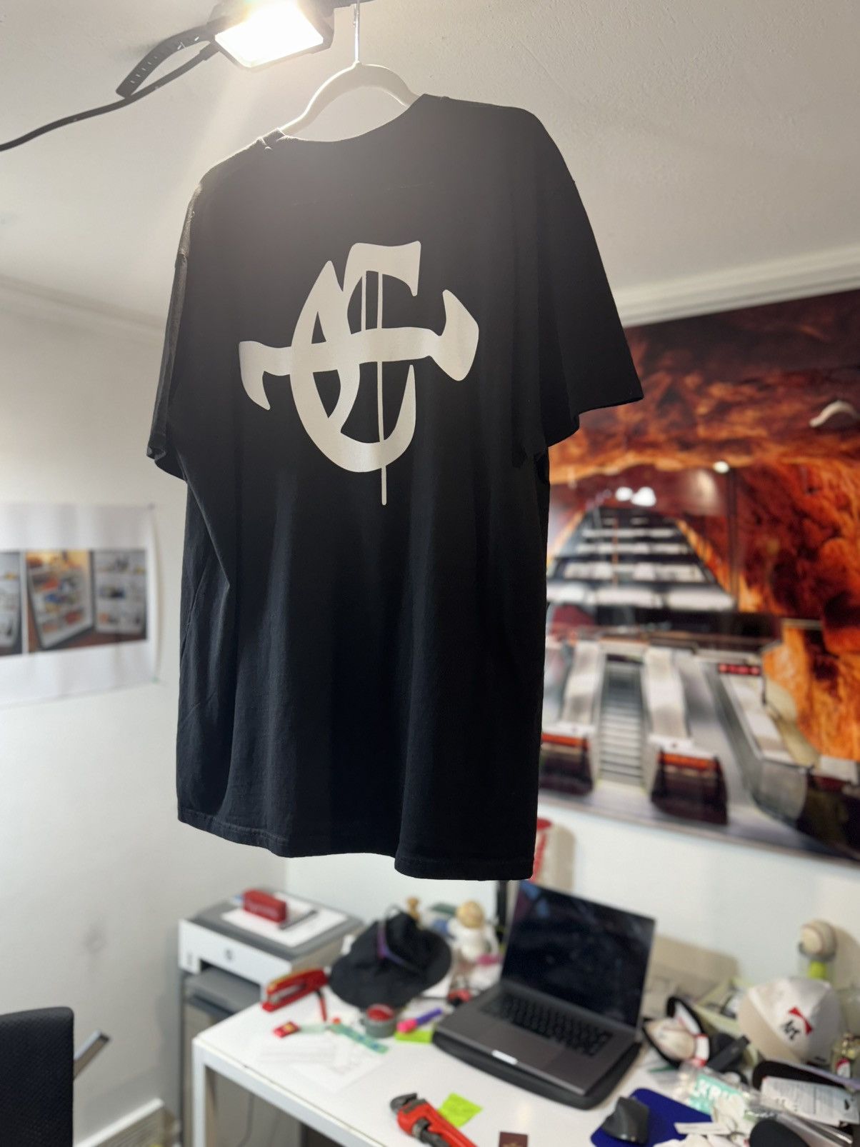 Cartier 🔥CART1 2025 LOGO TEE🔥 Size US XL / EU 56 / 4 - 11 Thumbnail