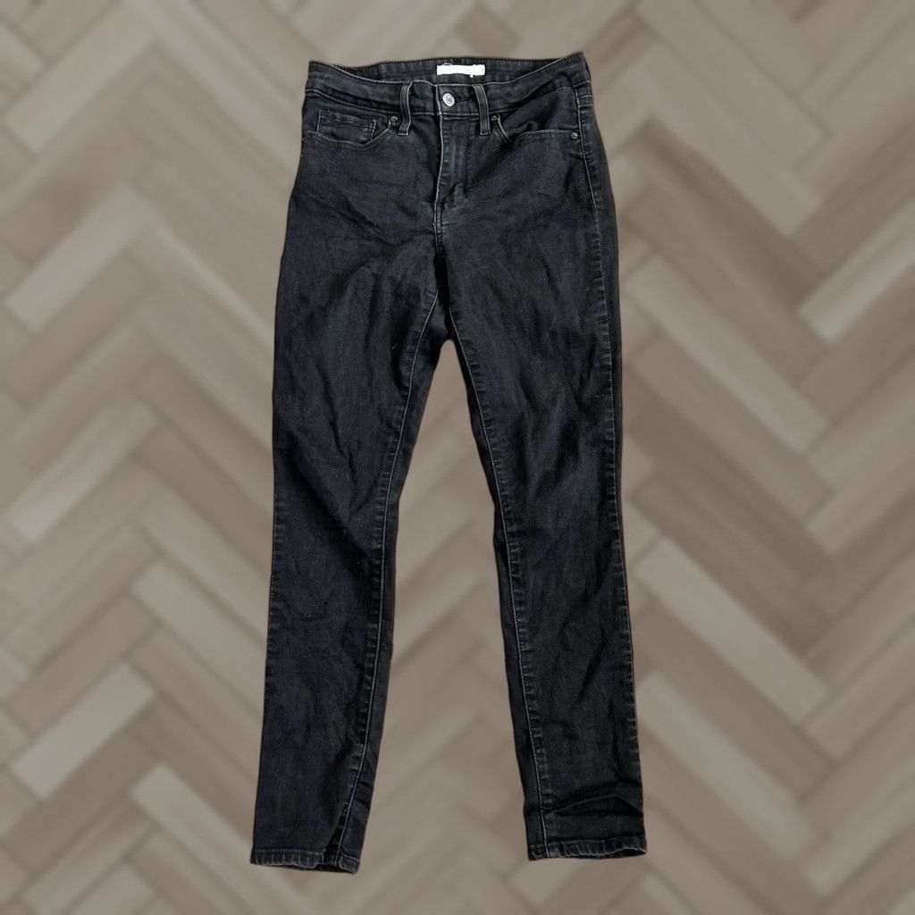 Levi's Levi’s 721 High Rise Skinny Jeans Womens Black Denim sz 28x30 Cotton Polyester Spandex Slimming Stretch 5-Pocket Logo Button Zipper Size 28" / US 6 / IT 42 - 1 Thumbnail
