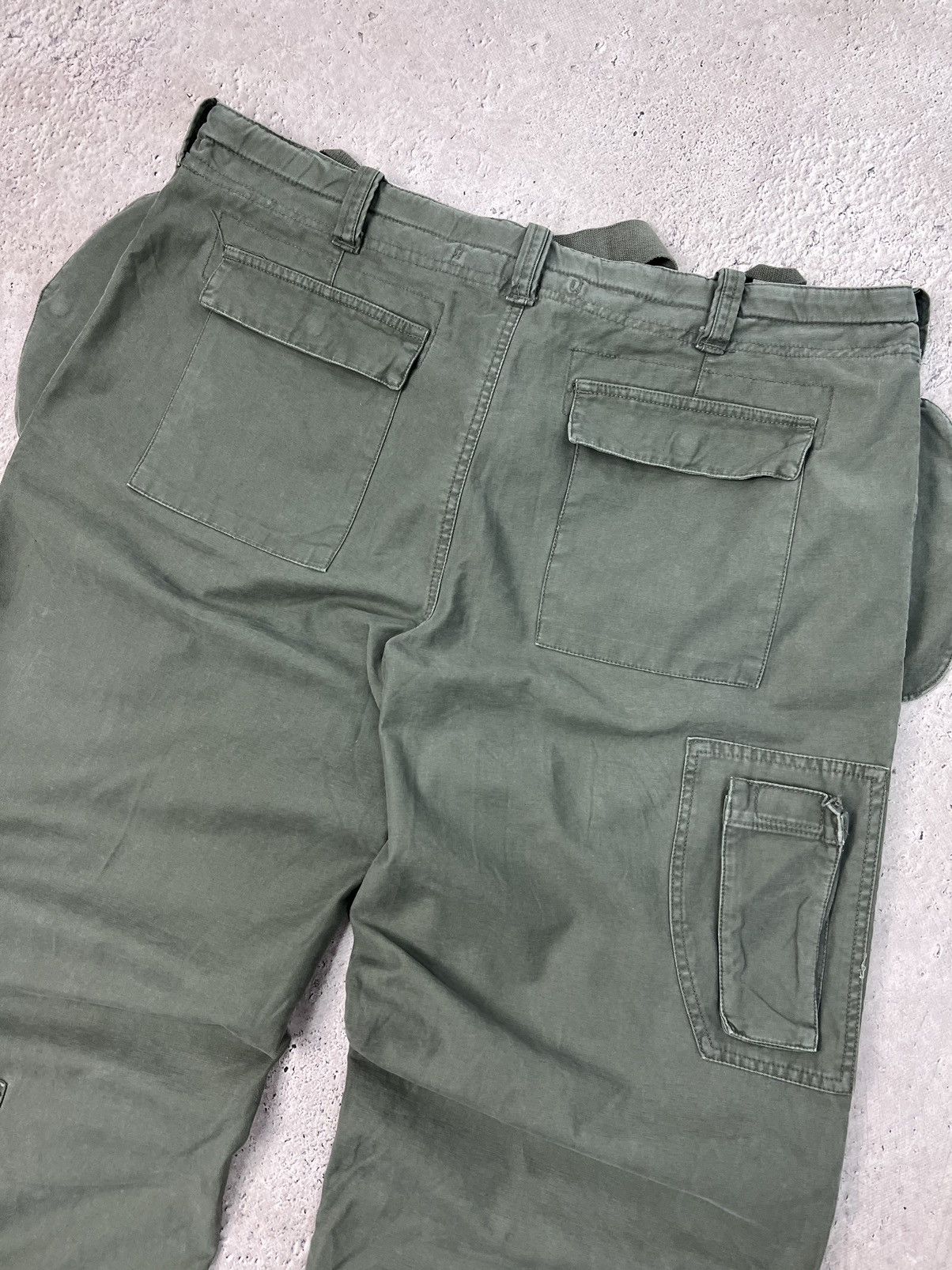 Carhartt × Vintage Vintage y2k Carhartt Baggy olive Cargo Pants Size US 34 / EU 50 - 13 Thumbnail
