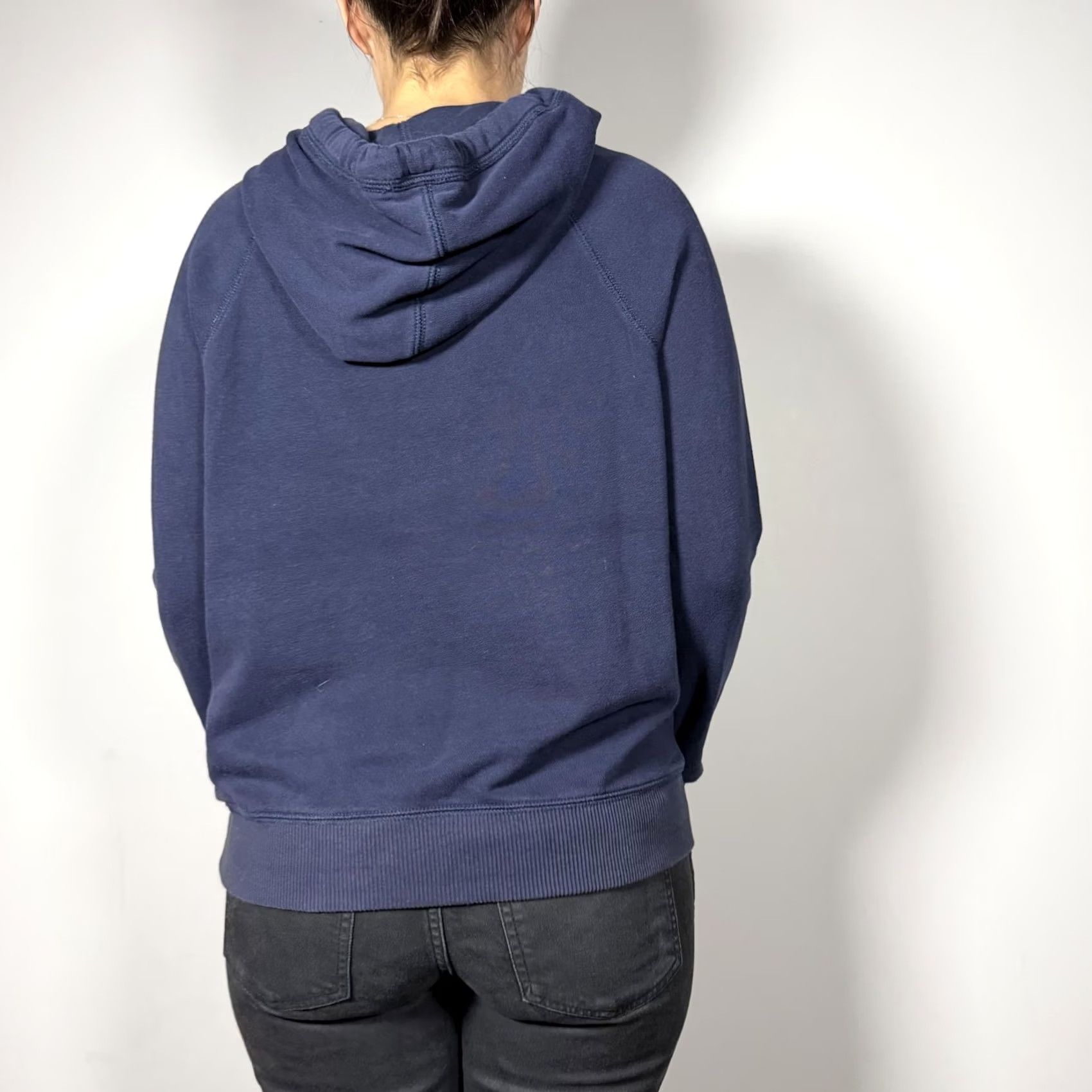 Abercrombie & Fitch Abercrombie & Fitch Hoodie Womens Large Blue Pullover Fleece Sweatshirt Y2K Graphic Print Hooded Raglan Pocket Crew Neck Sweatshirt Size L / US 10 / IT 46 - 2 Thumbnail