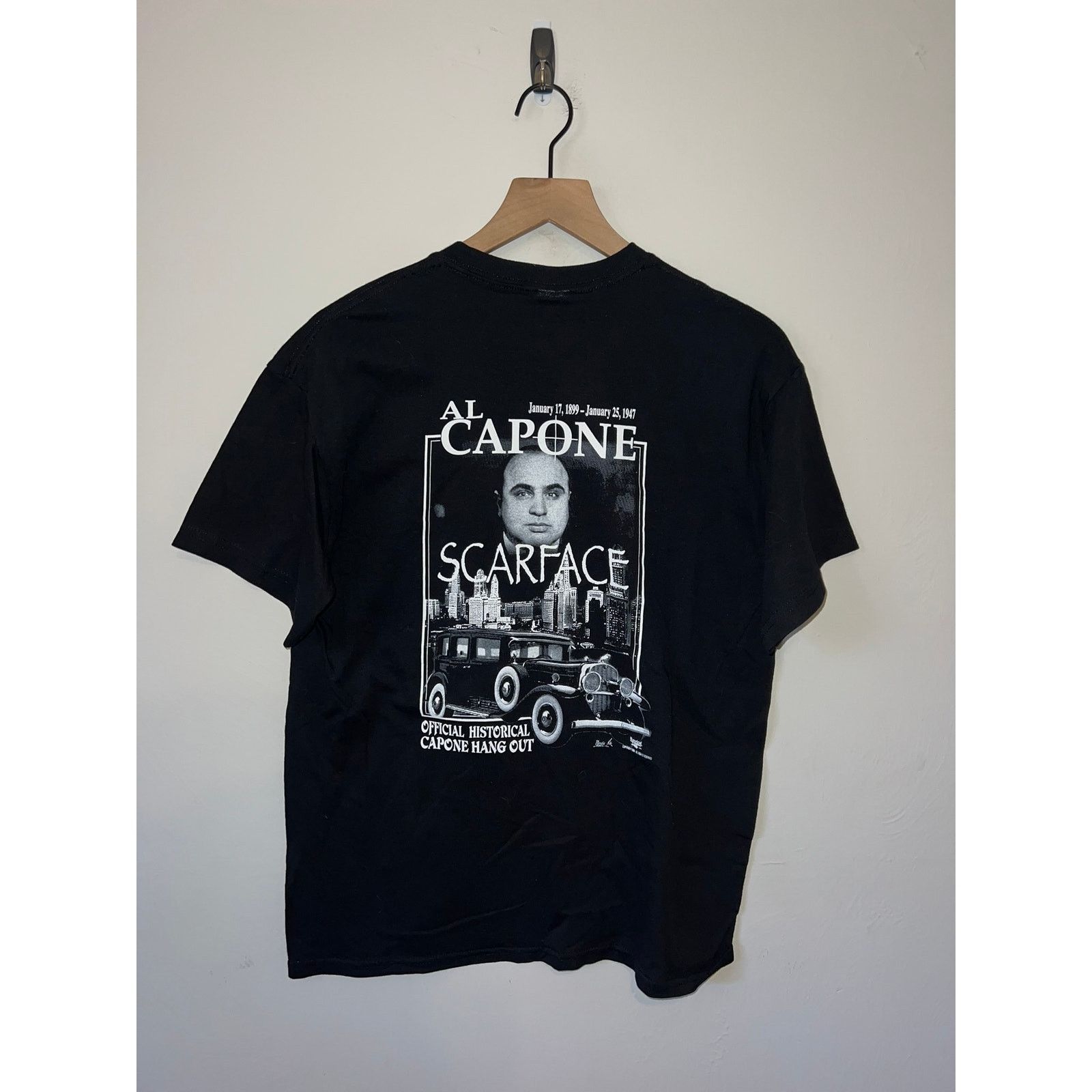 Gildan Vintage Al Capone Shirt Scarface Public Enemy #1 Graphic Tee Size US M / EU 48-50 / 2 - 1 Thumbnail