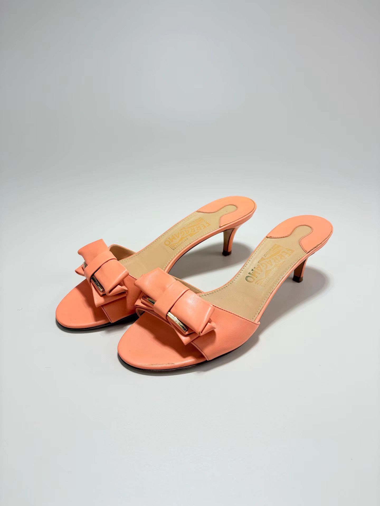 Salvatore Ferragamo FERRAGAMO Bow High-Heeled Sandals K1 Size US 6.5 / IT 36.5 - 1 Thumbnail