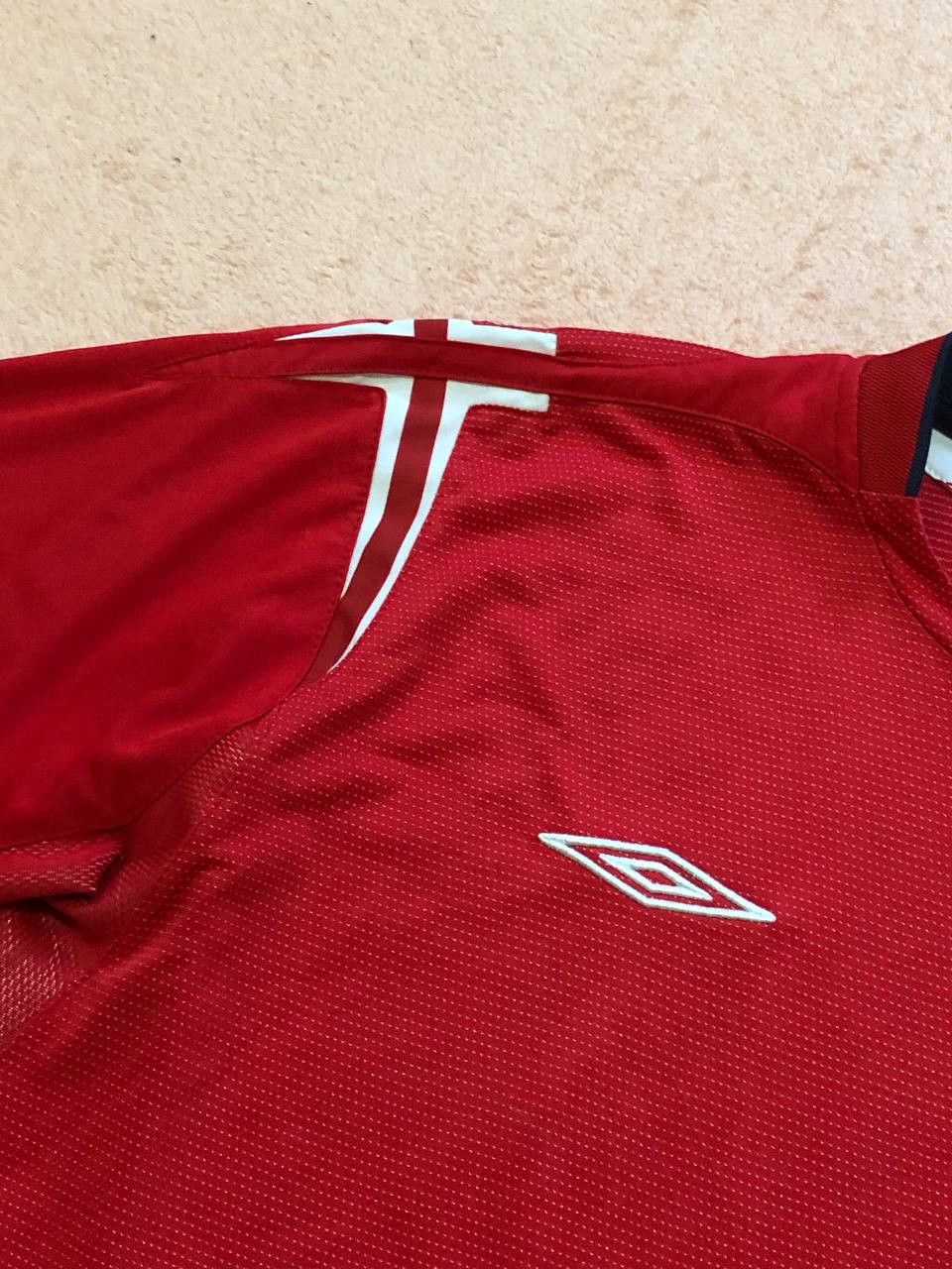 Umbro Vintage Umbro England Football 2004-2006 Jersey Size XXL Size US XXL / EU 58 / 5 - 6 Thumbnail