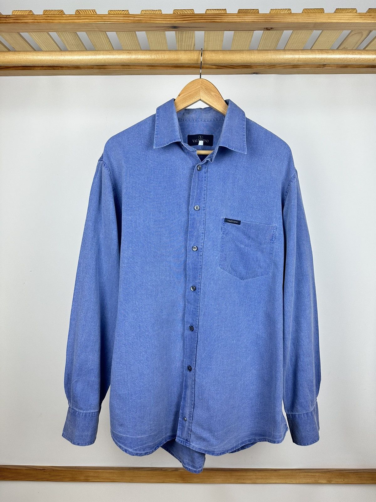 Valentino × Vintage Valentino Shirt Long Sleeve Blue Vintage Size XL Size US XL / EU 56 / 4 - 1 Thumbnail