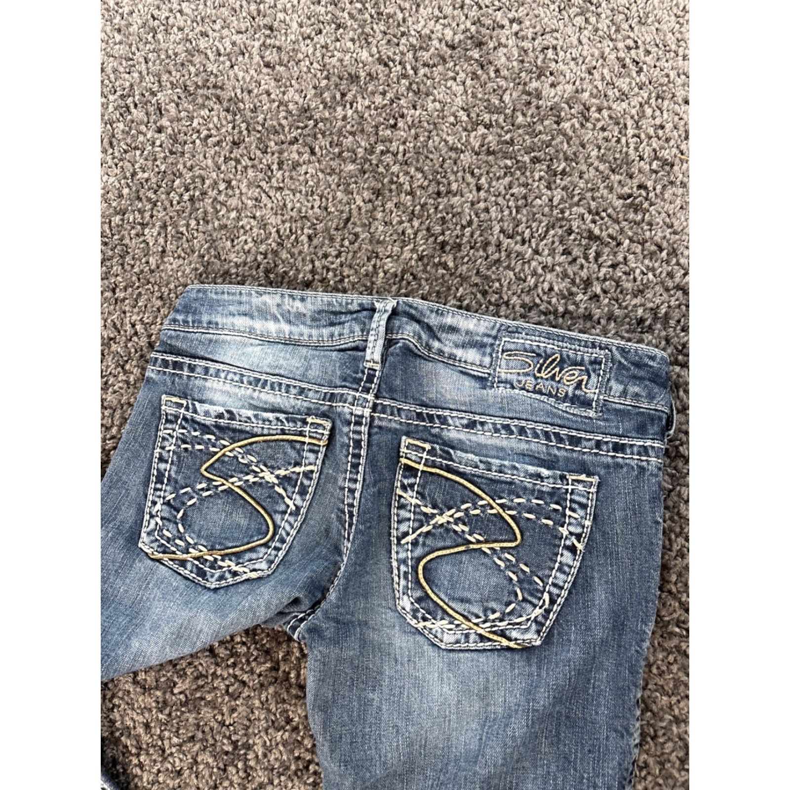Silver Jeans Co. Silver Jeans Frances Flare Jeans Womens Size 26x31 Low Rise Distressed Light Wash Blue 99% Cotton 1% Spandex Womens Jeans Flare Stretch 31in Inseam Size 26" / US 2 / IT 38 - 2 Thumbnail