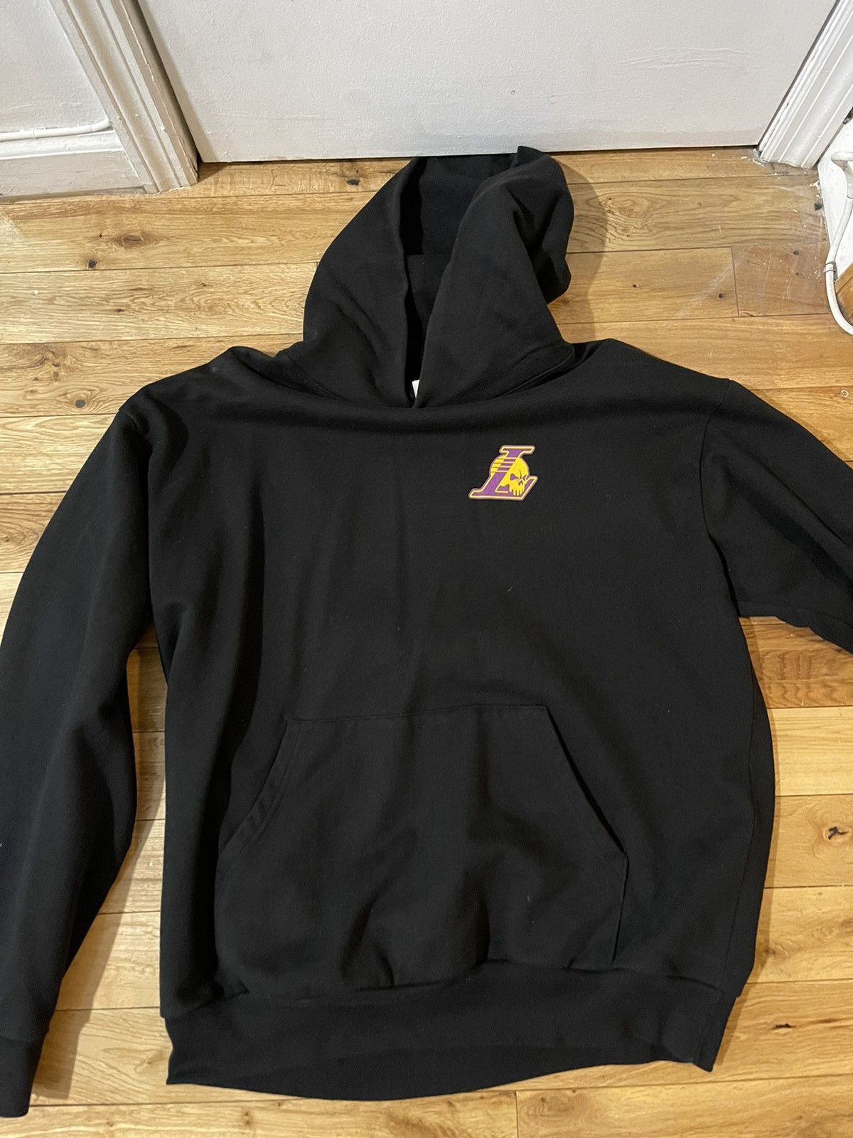 Warren Lotas Warren Lotas Original Lebron Lakers Hoodie Size US XL / EU 56 / 4 - 2 Thumbnail