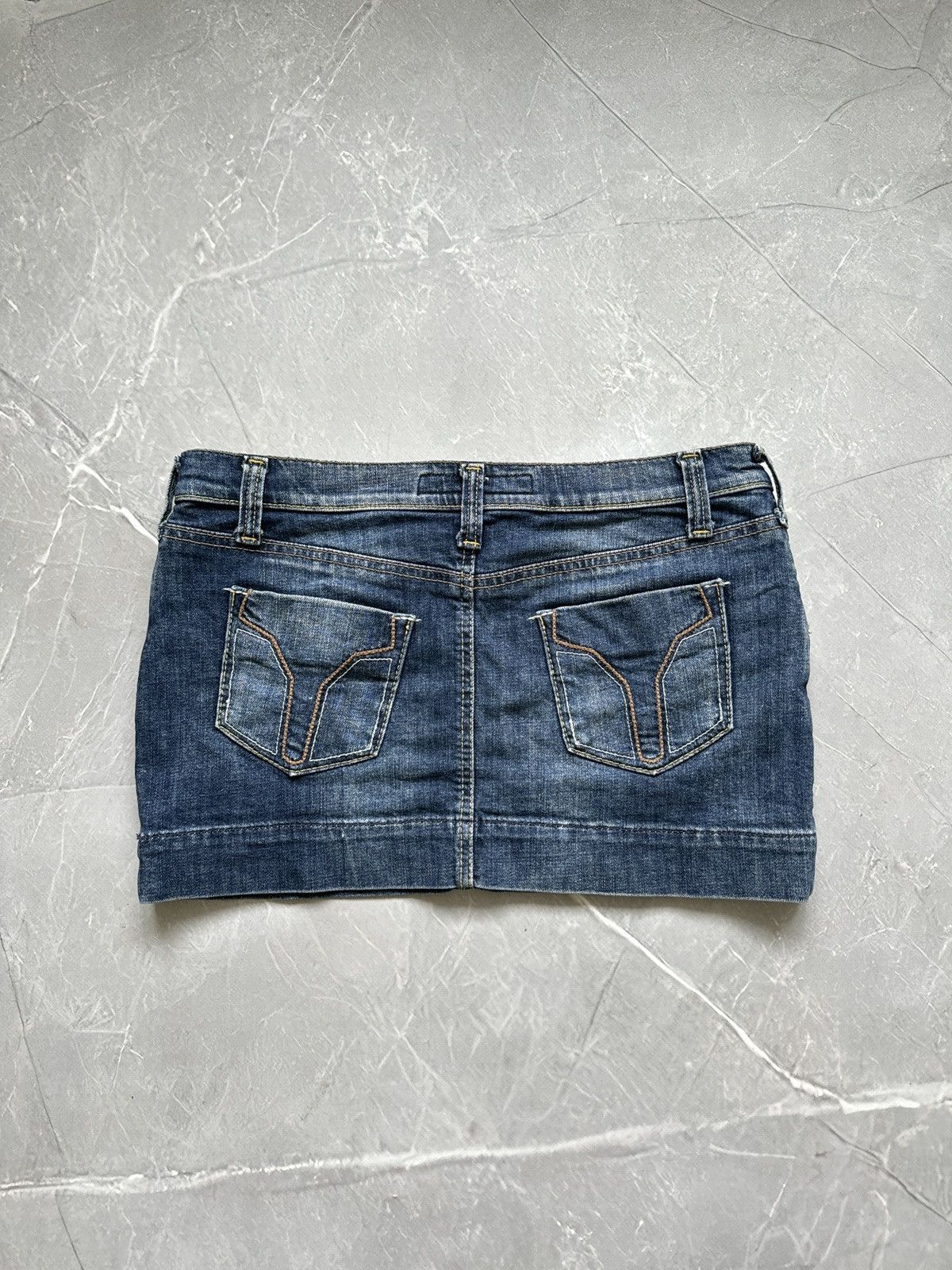 Miss Sixty Vintage Miss Sixty Denim Mini Skirt Chain Zip Y2k Style Size 30" / US 8 / IT 44 - 2 Thumbnail