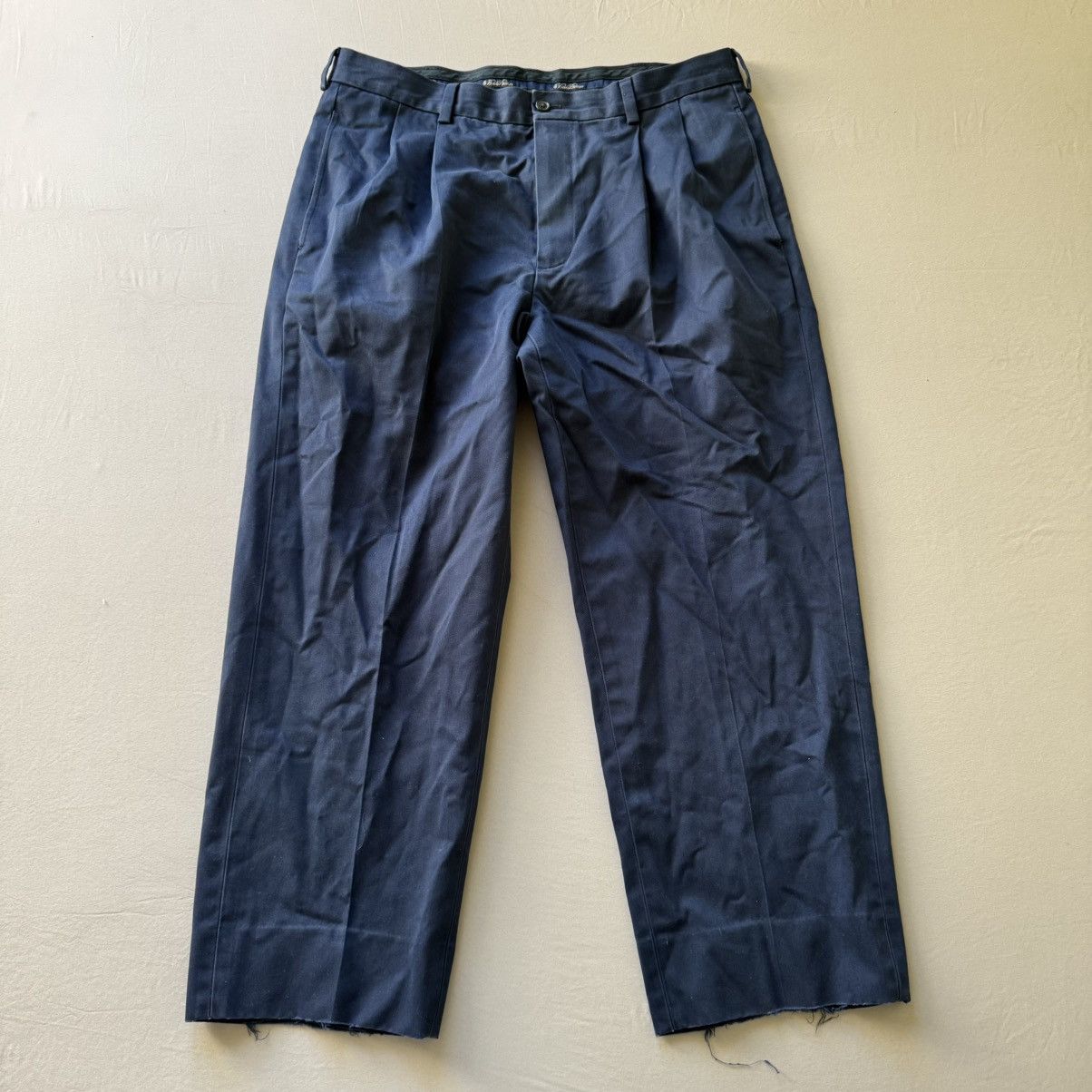 Brooks Brothers Brooks Brothers Pleated Trousers Size 34R - 1 Thumbnail