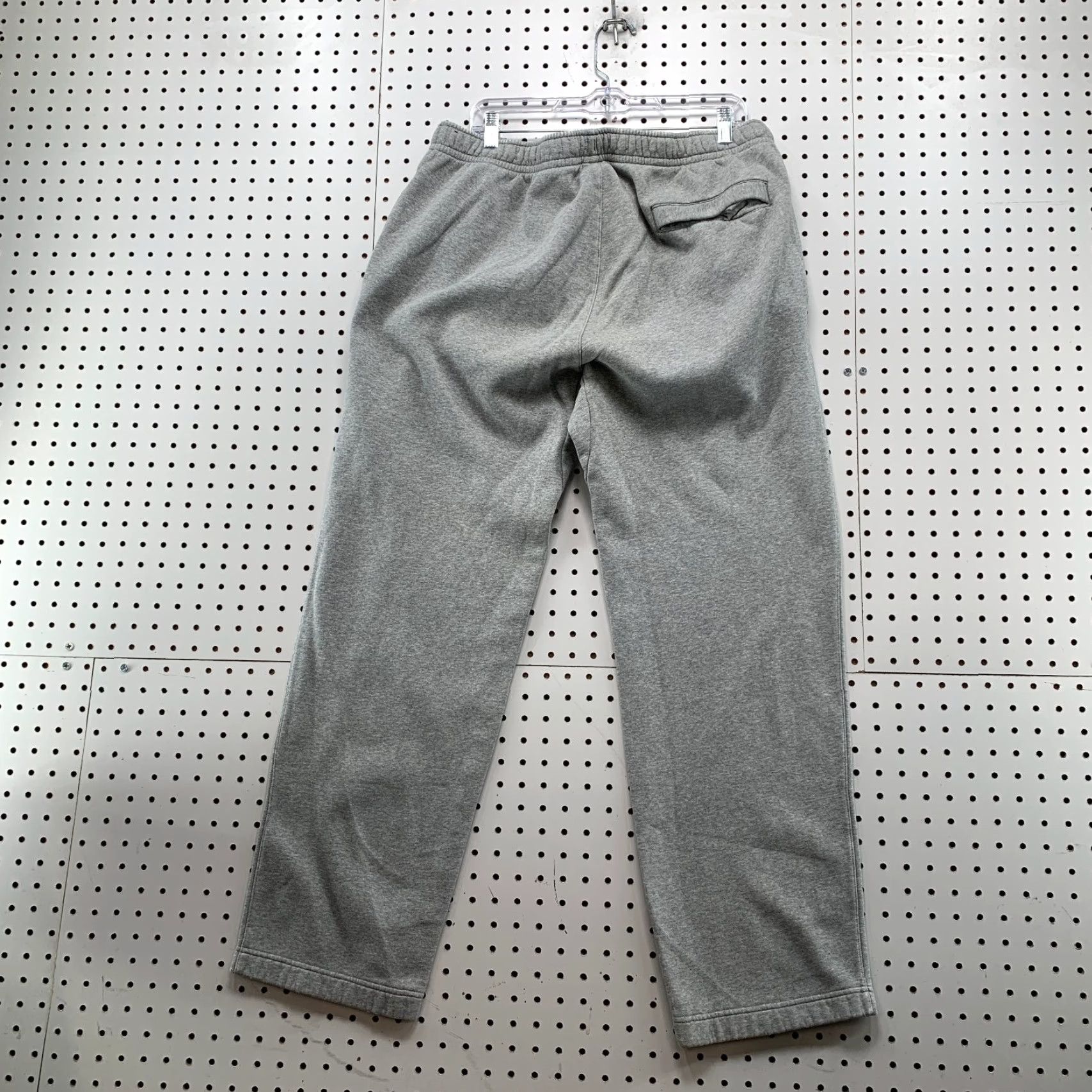 Nike VINTAGE Nike Sweatpants Mens 2XL Gray Relaxed Fit Fleece Drawstring Wide Leg Fleece Size US 39 - 7 Thumbnail