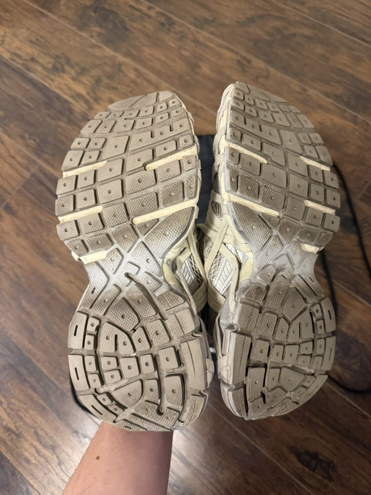 Balenciaga Balenciaga 3xl extreme lace Size US 8 / EU 41 - 5 Thumbnail
