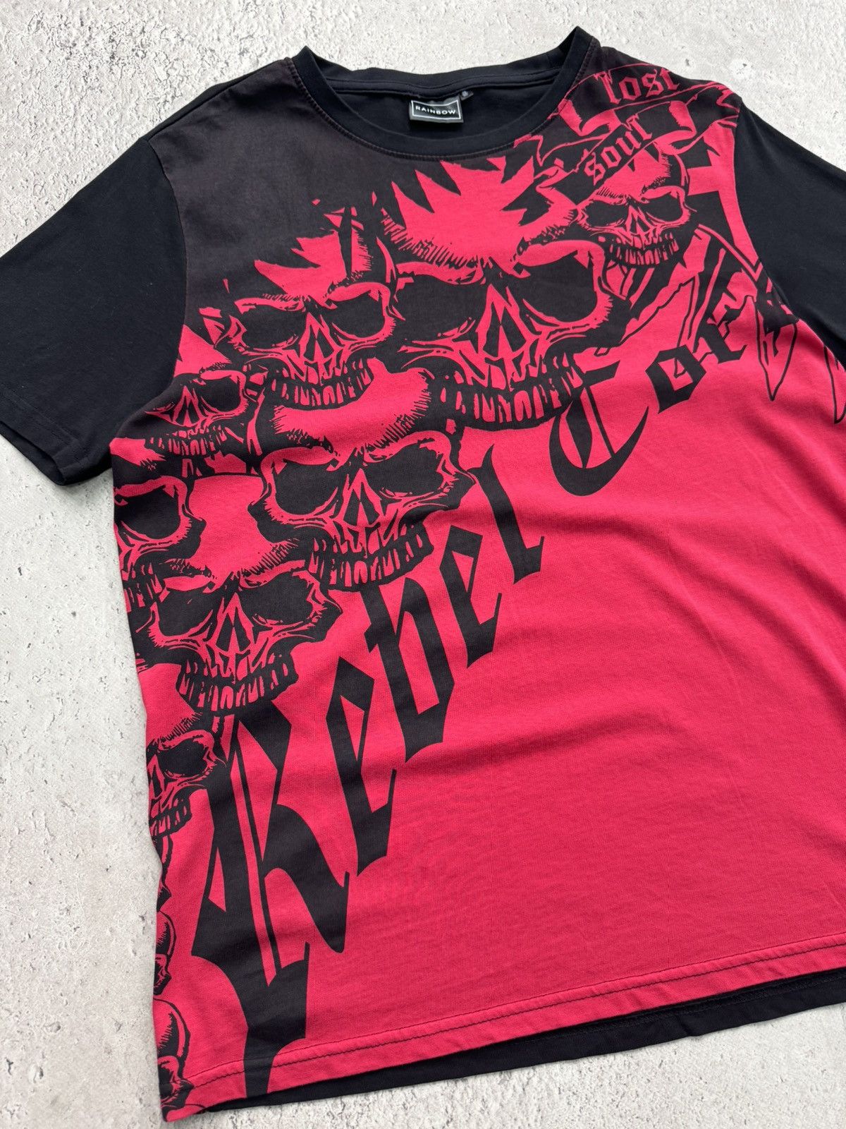Affliction × Japanese Brand × Vintage VINTAGE REVERSIBLE AFFLICTION T-shirt faded CRZY Y2K HYPE Size US M / EU 48-50 / 2 - 3 Thumbnail