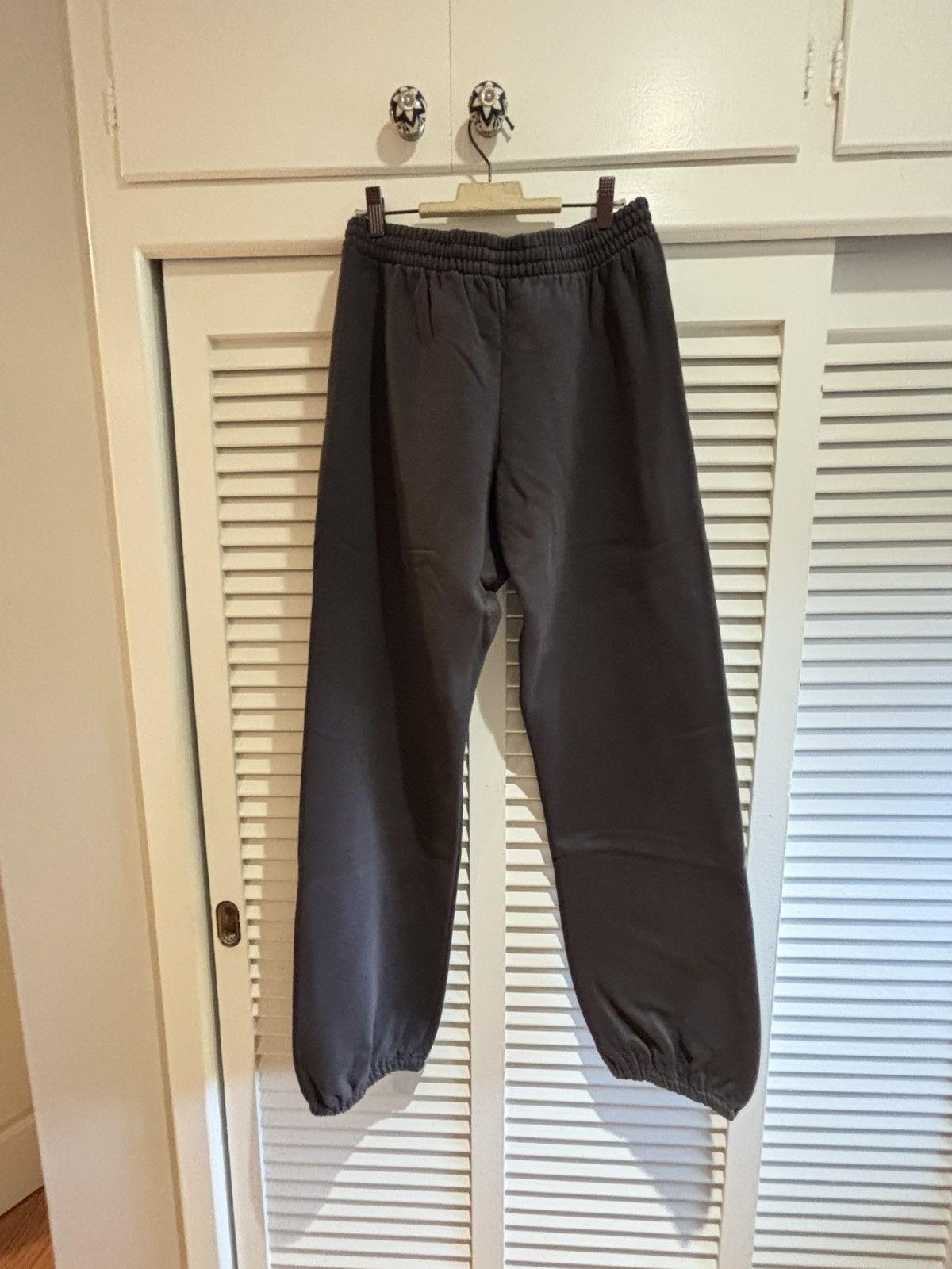 Balenciaga Yeezy balenciaga gap Kanye west black cuff sweatpants medium Size US 34 / EU 50 - 2 Thumbnail